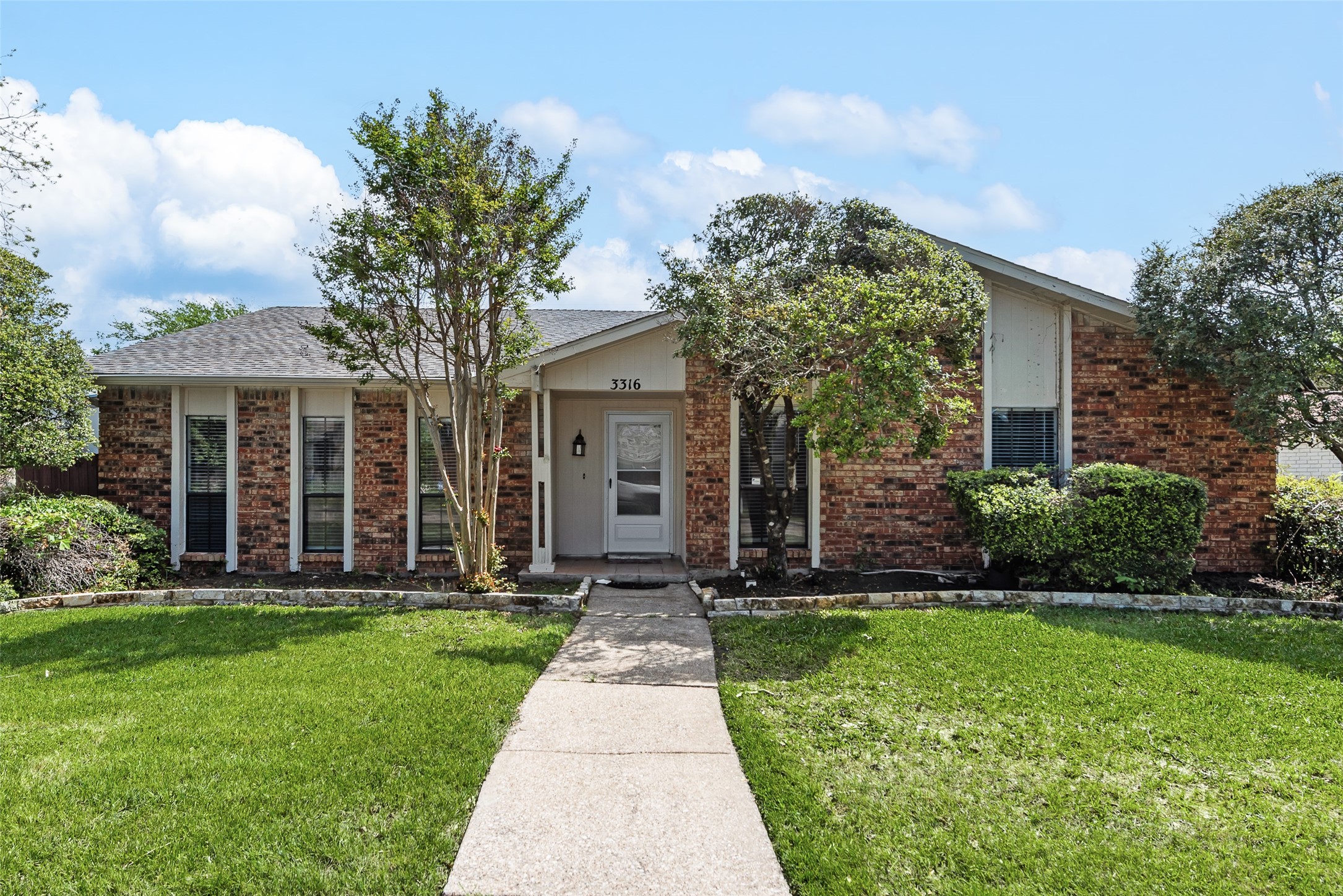 3316 John Muir Court