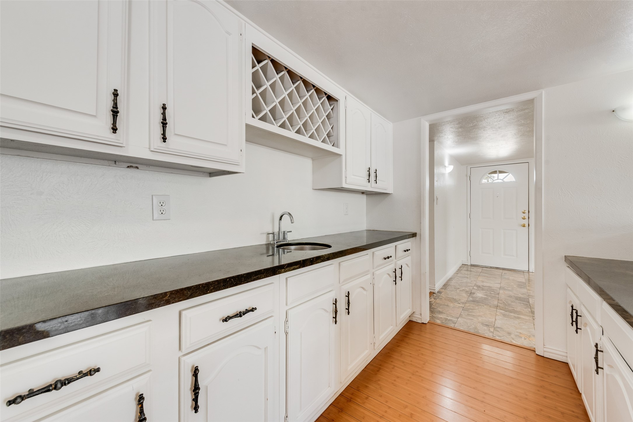3316 John Muir Court