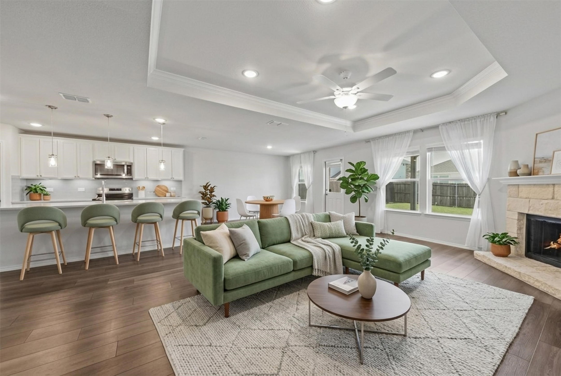 1015 Voca Drive