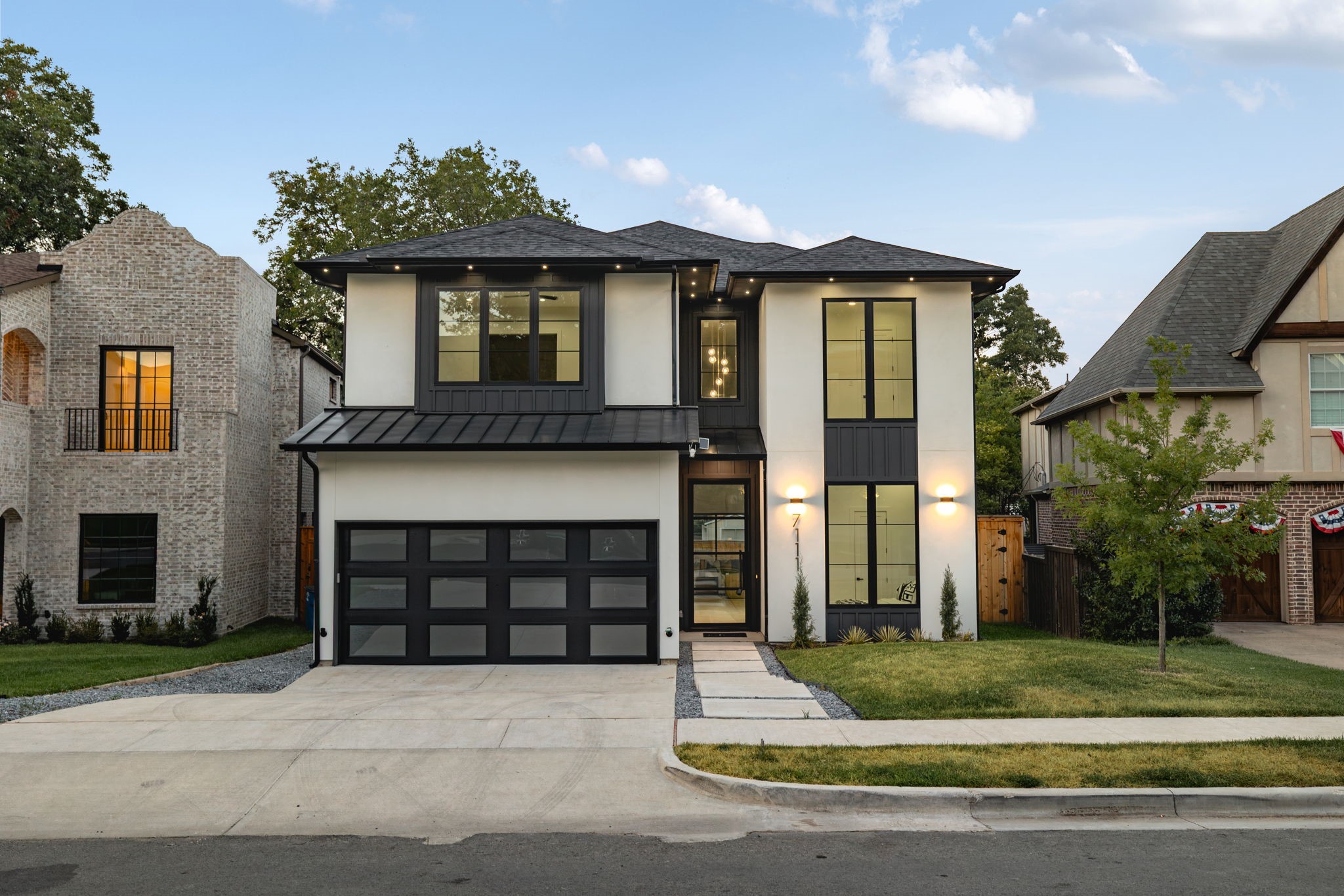 7111 Coronado Avenue
