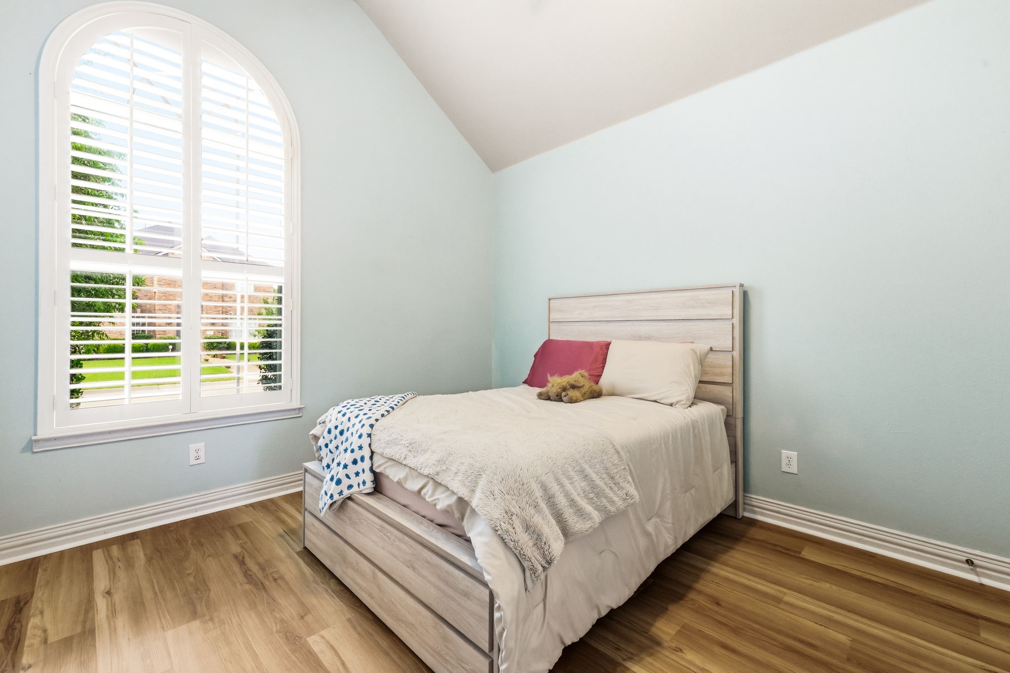 3135 Birchridge Drive