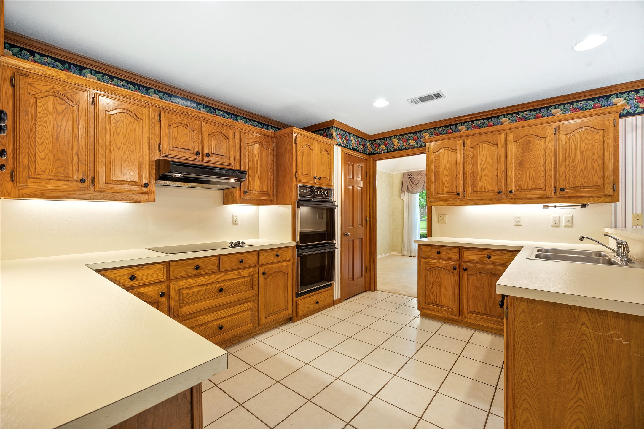 2216 Chadbourne Drive