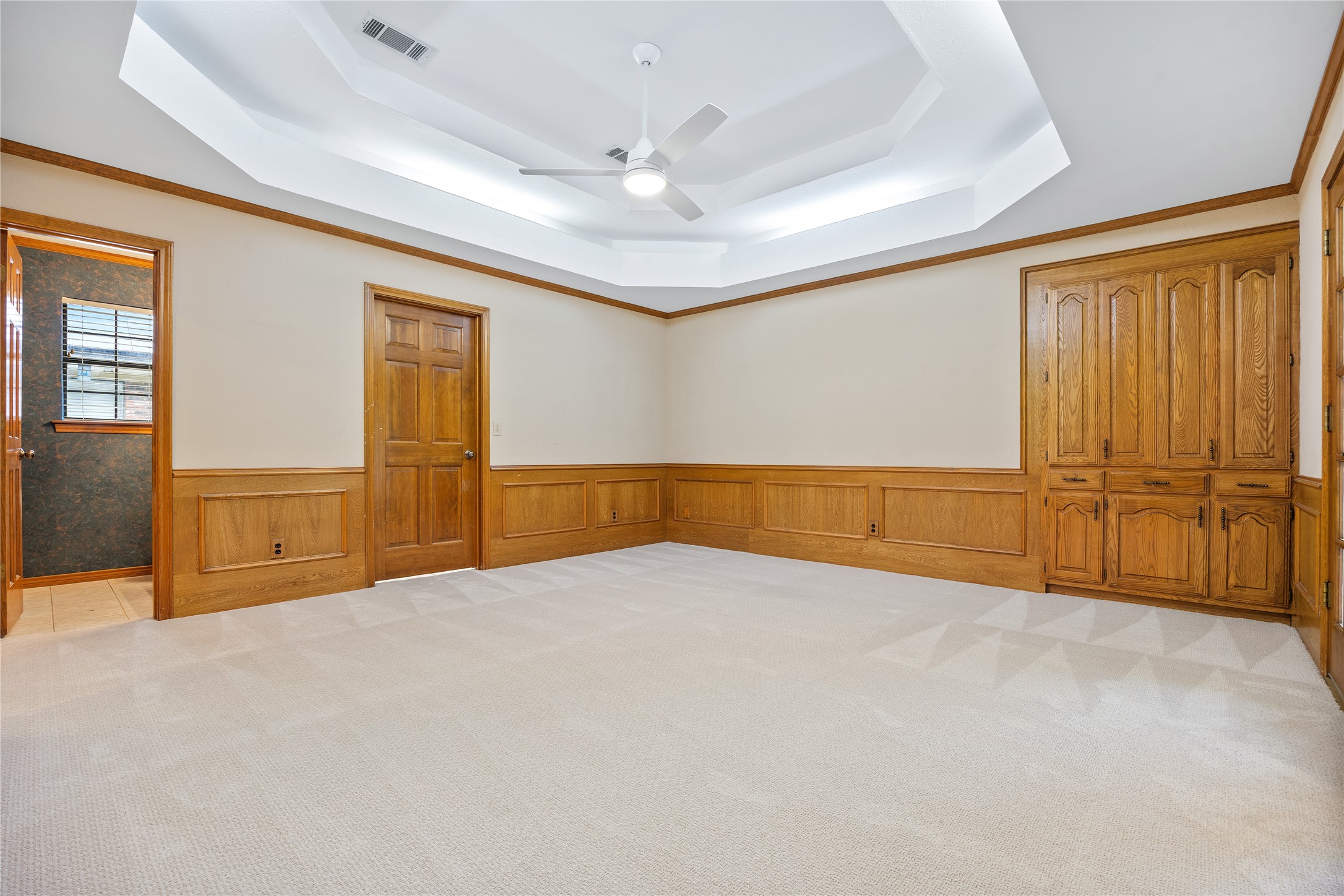 2216 Chadbourne Drive