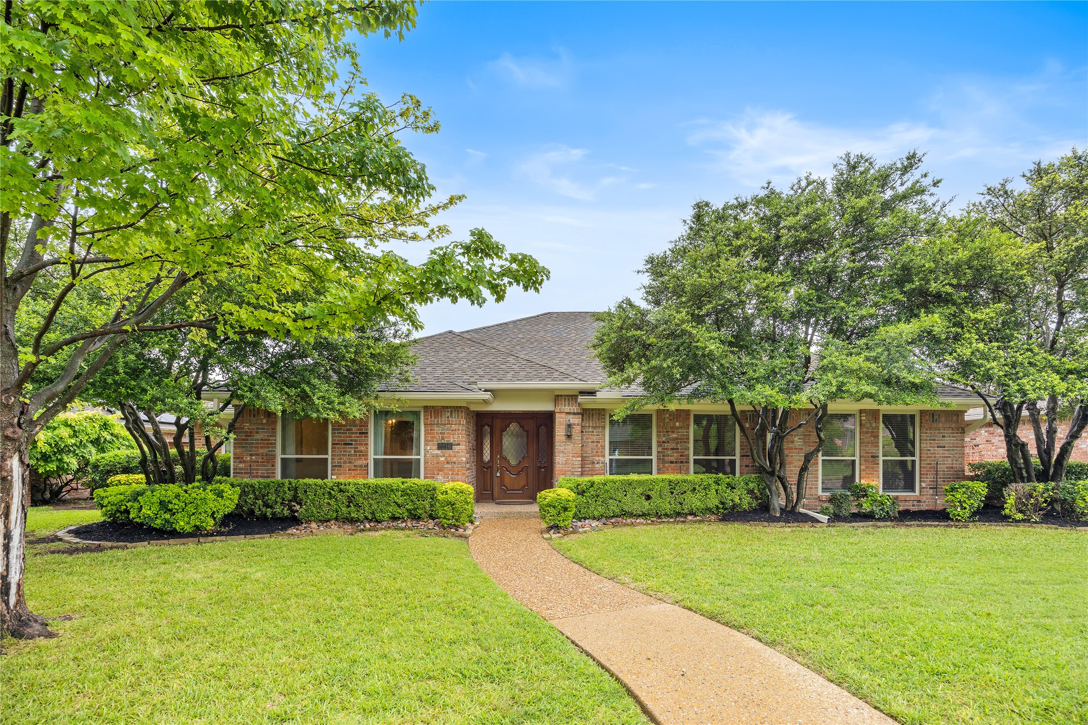 2216 Chadbourne Drive