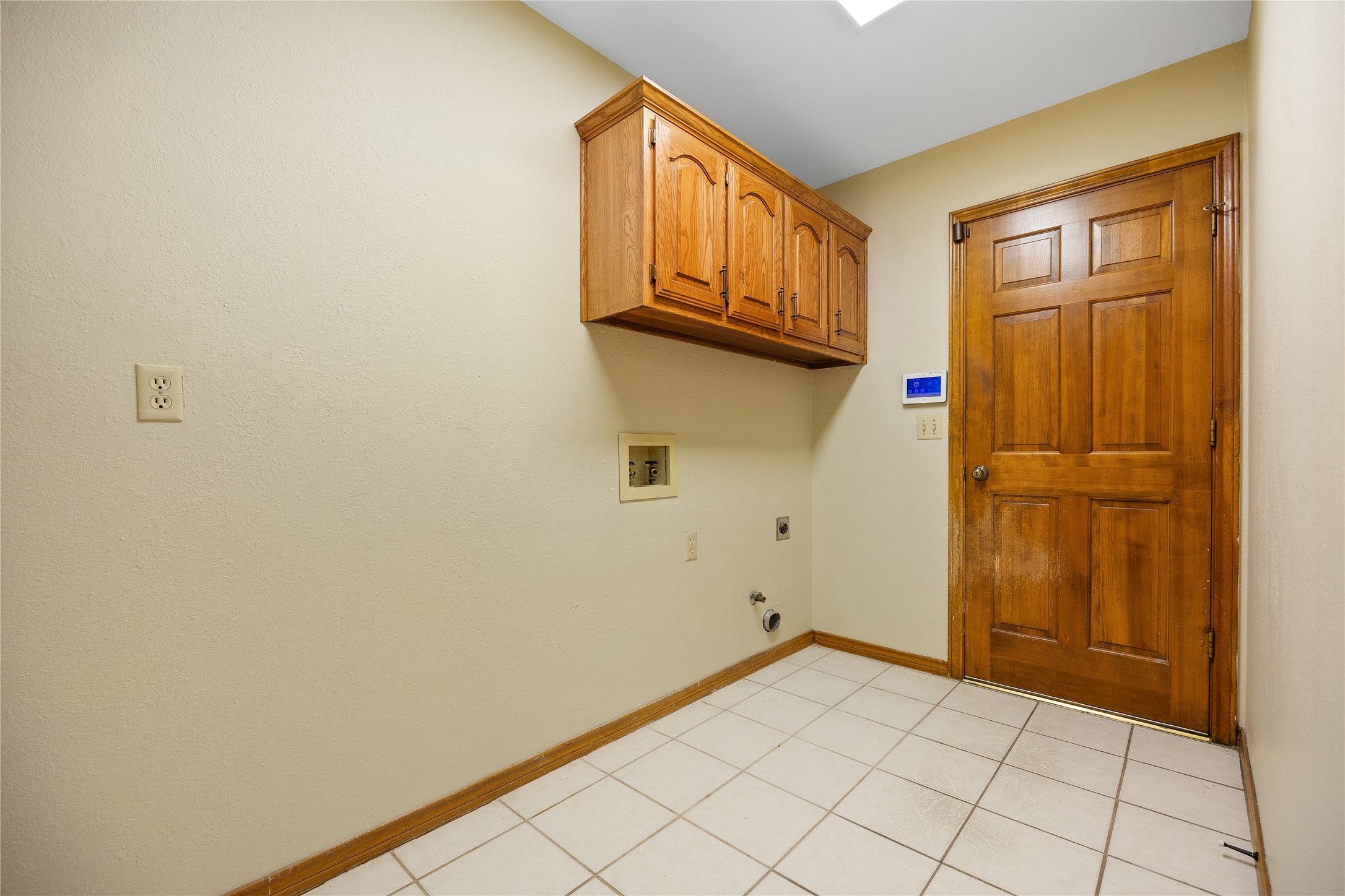 2216 Chadbourne Drive