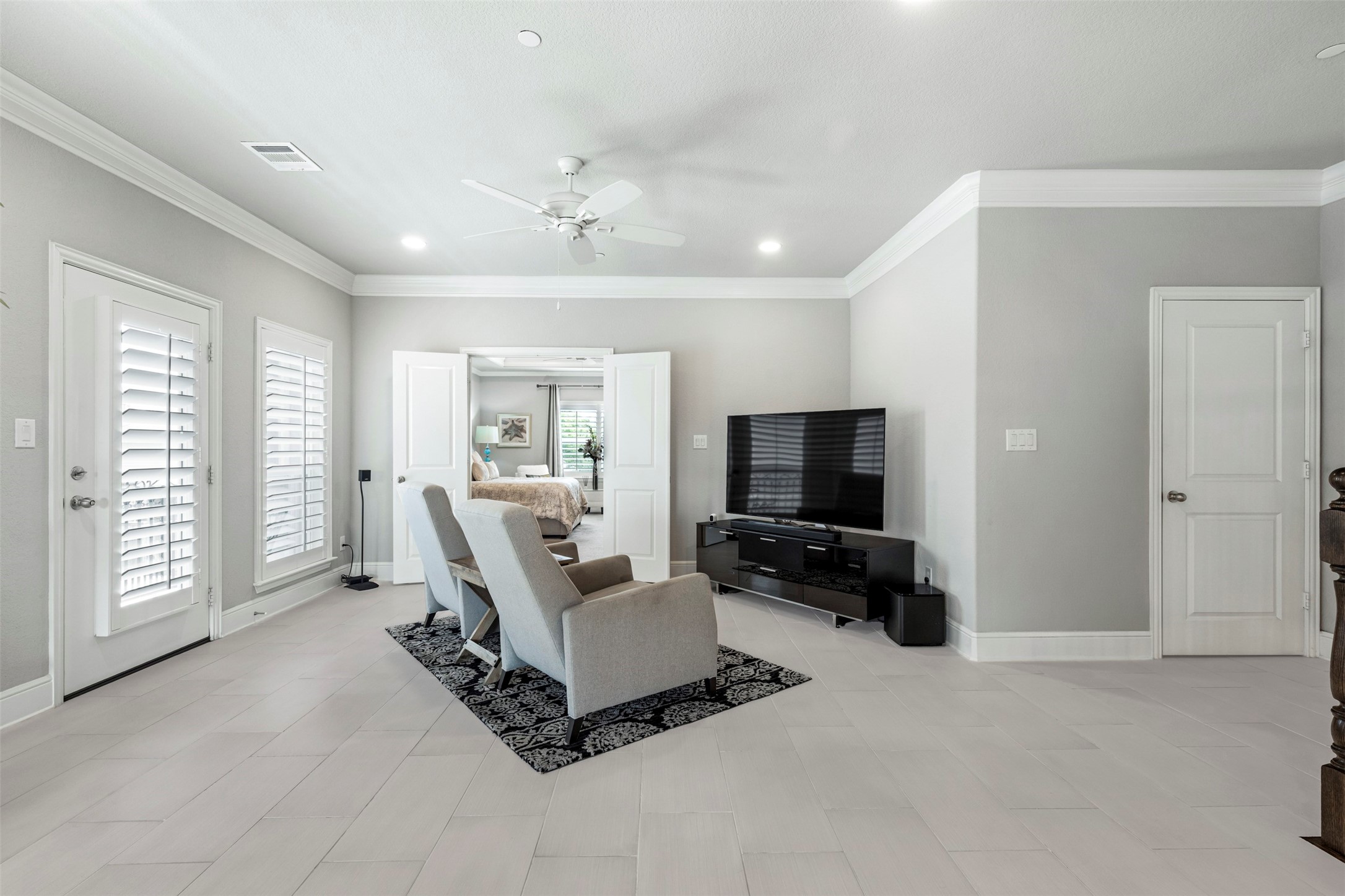 7609 Renaissance Boulevard