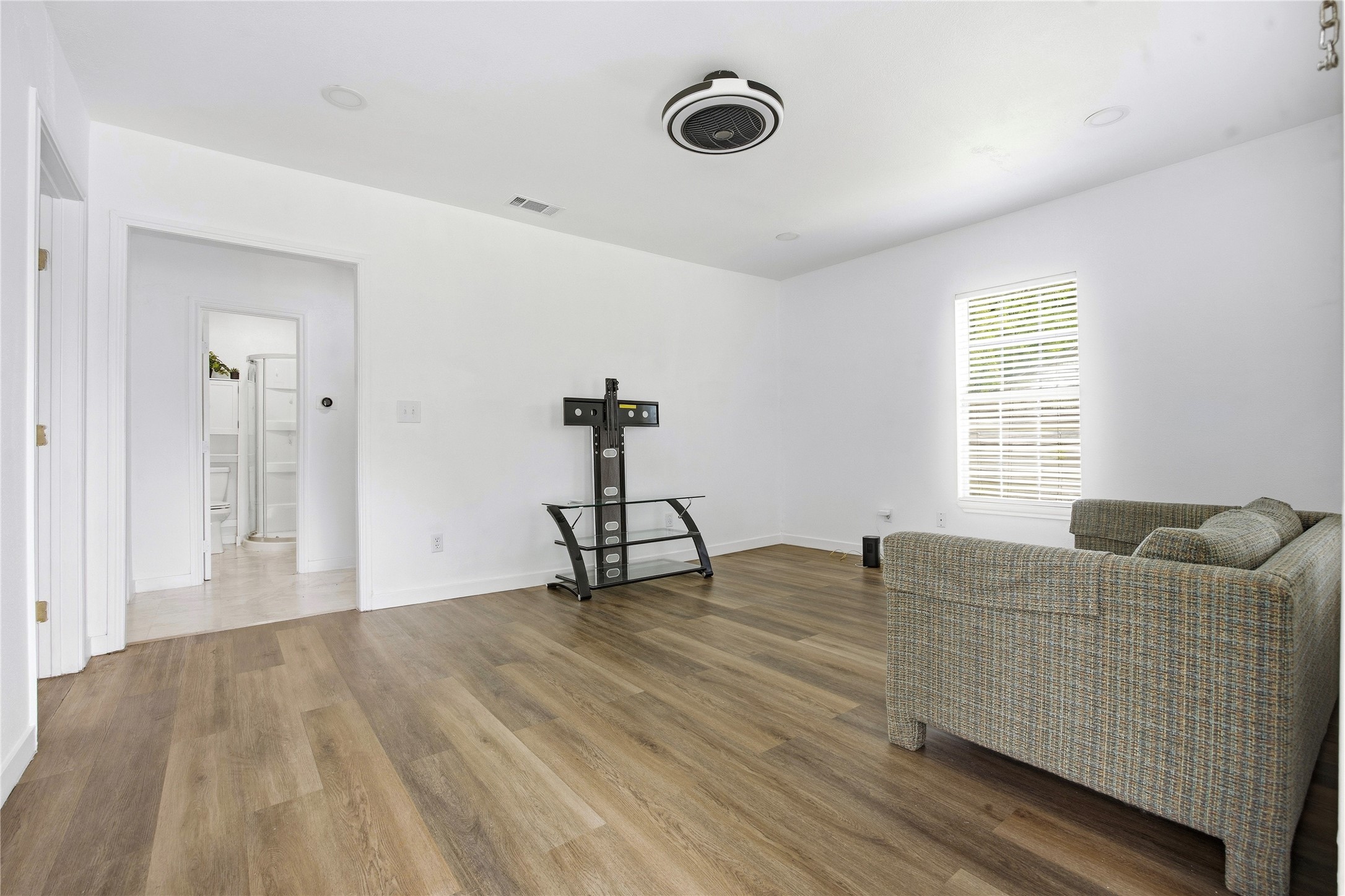1308 Meadow Park Drive