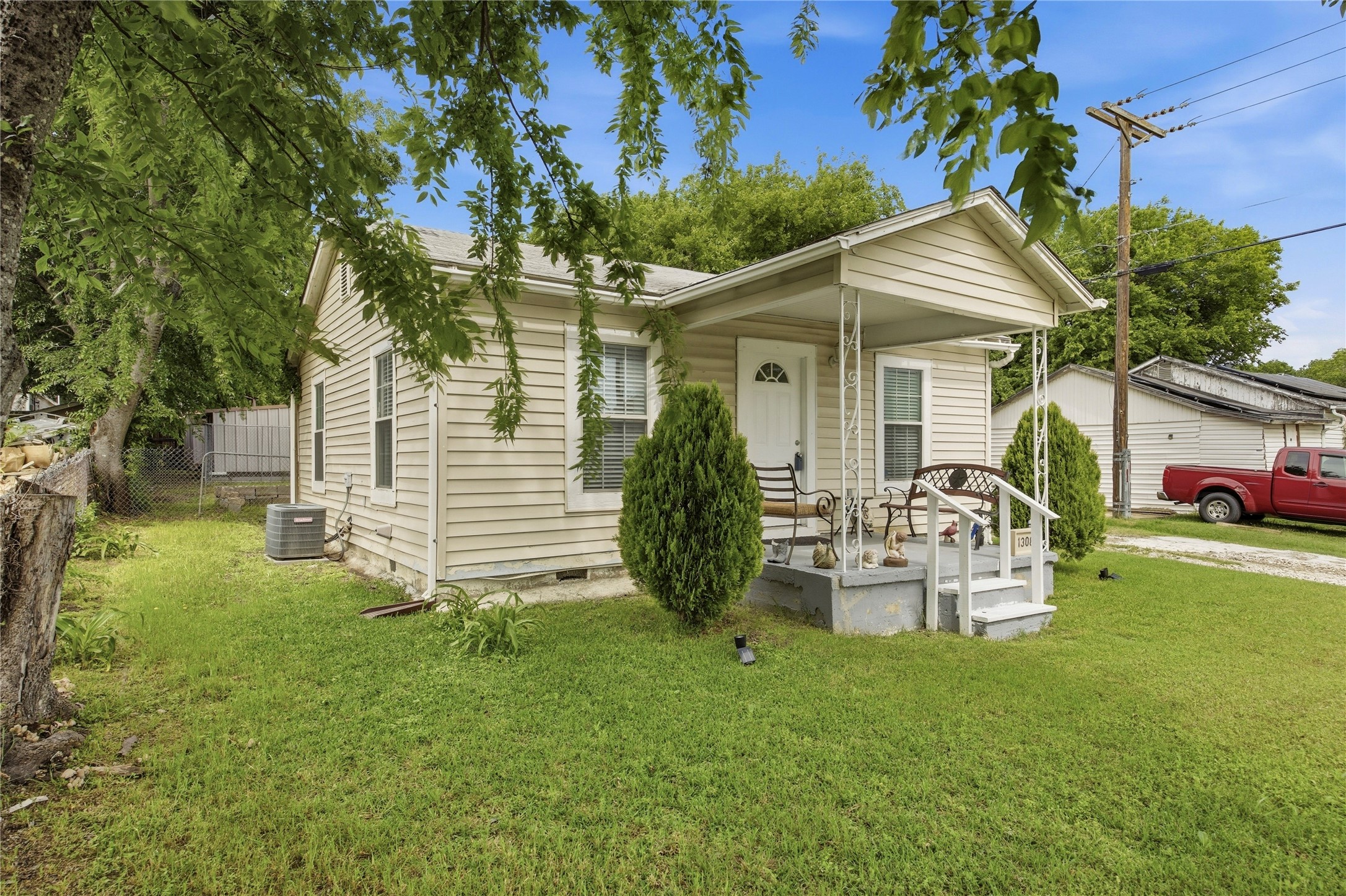 1308 Meadow Park Drive
