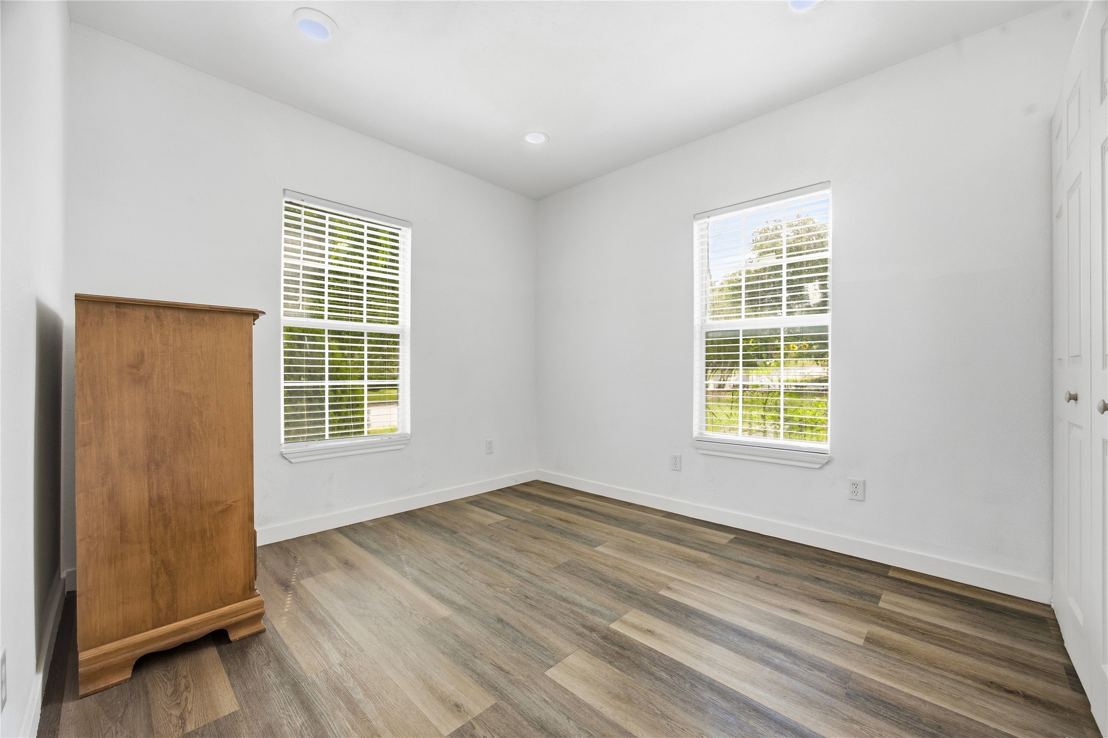 1308 Meadow Park Drive