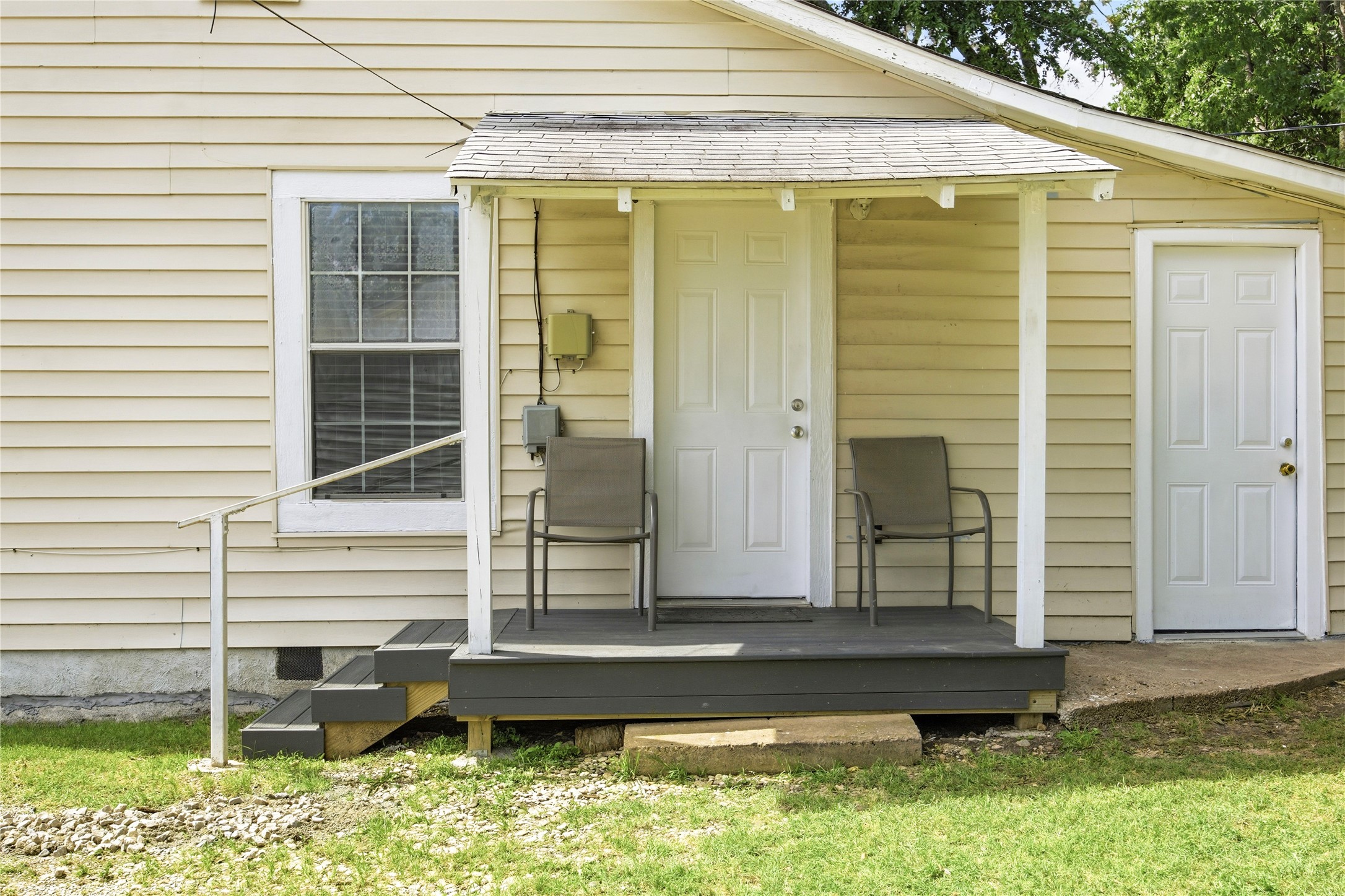 1308 Meadow Park Drive