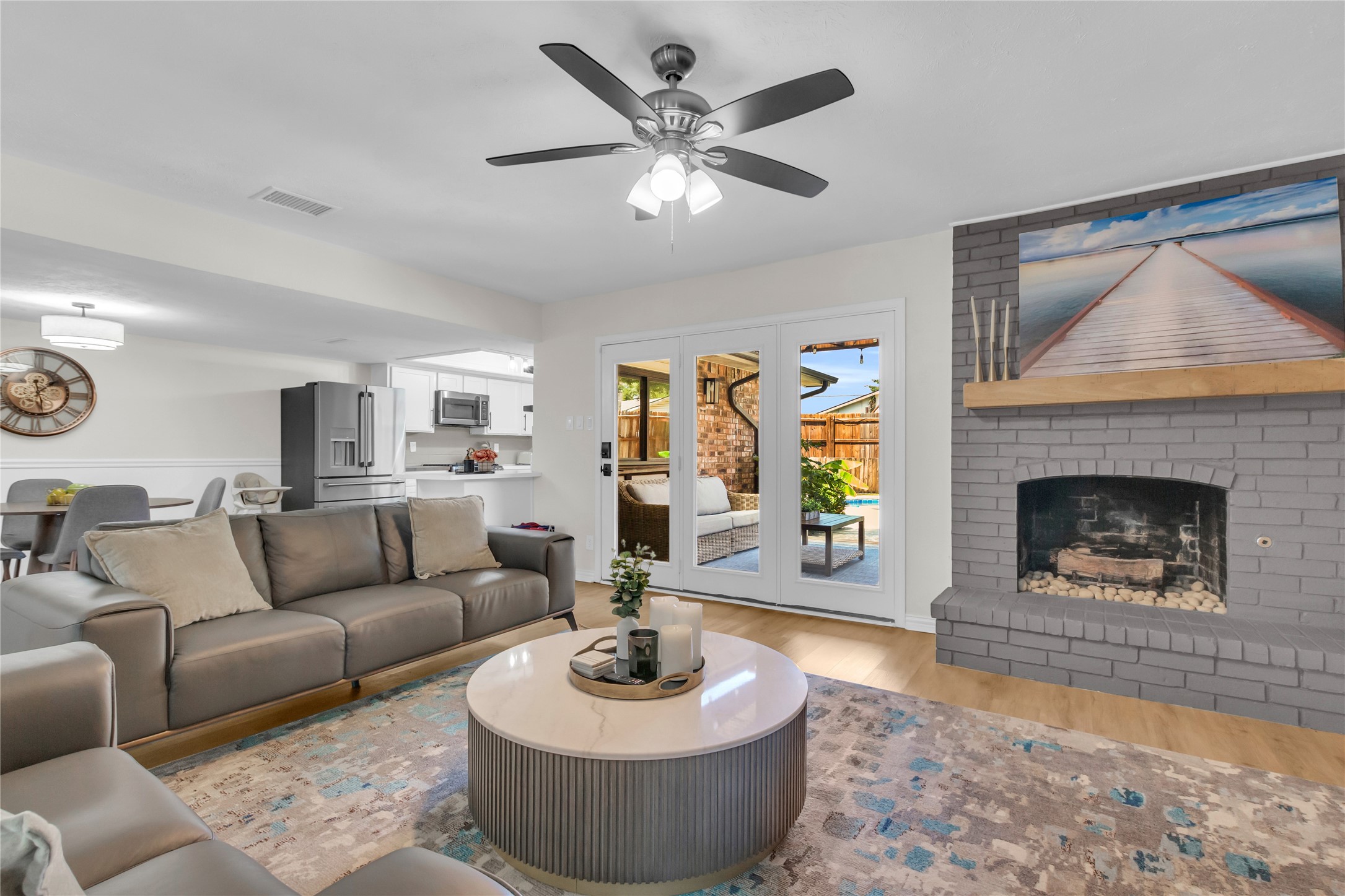 4821 Brandenburg Lane