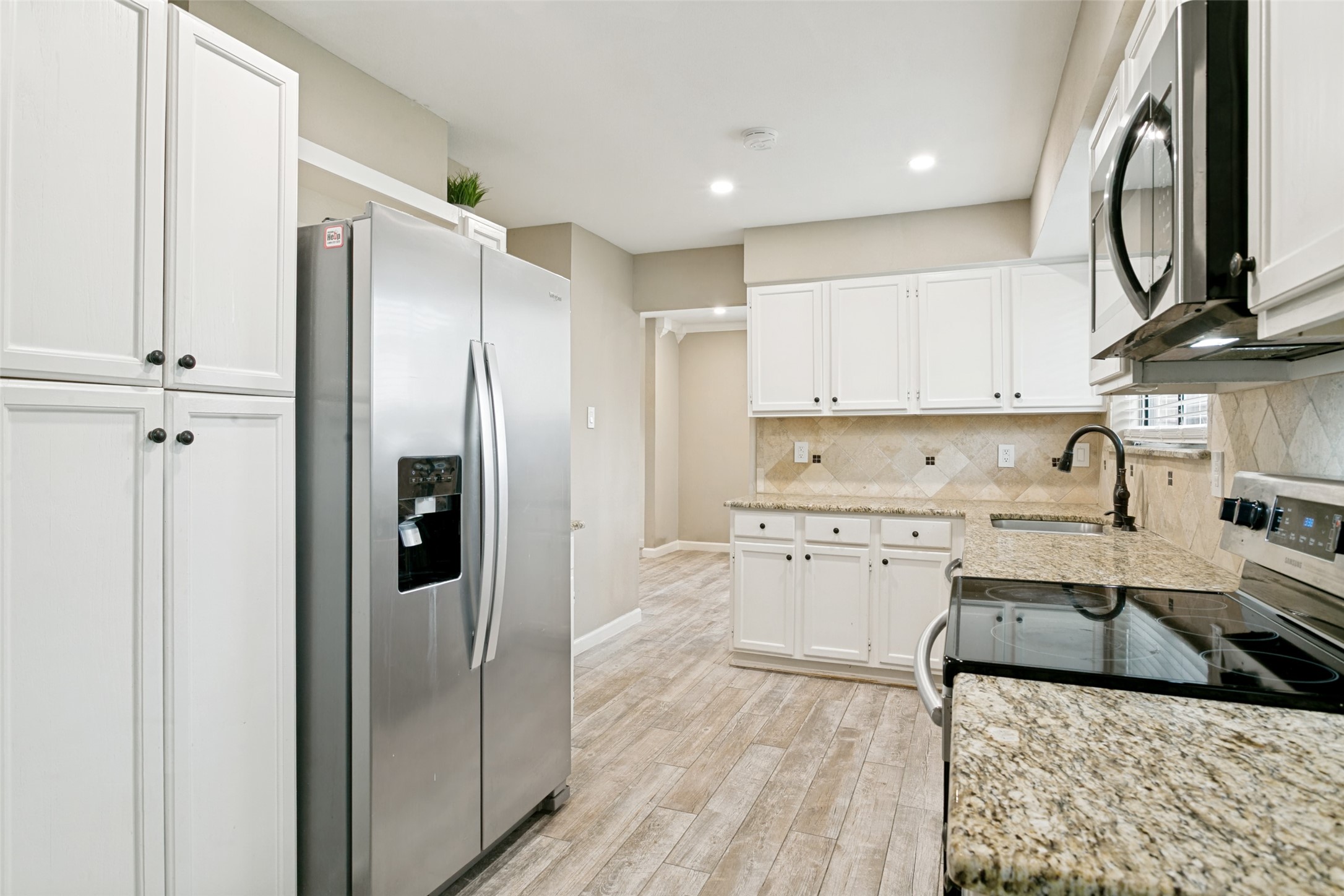 5341 Colonial Drive
