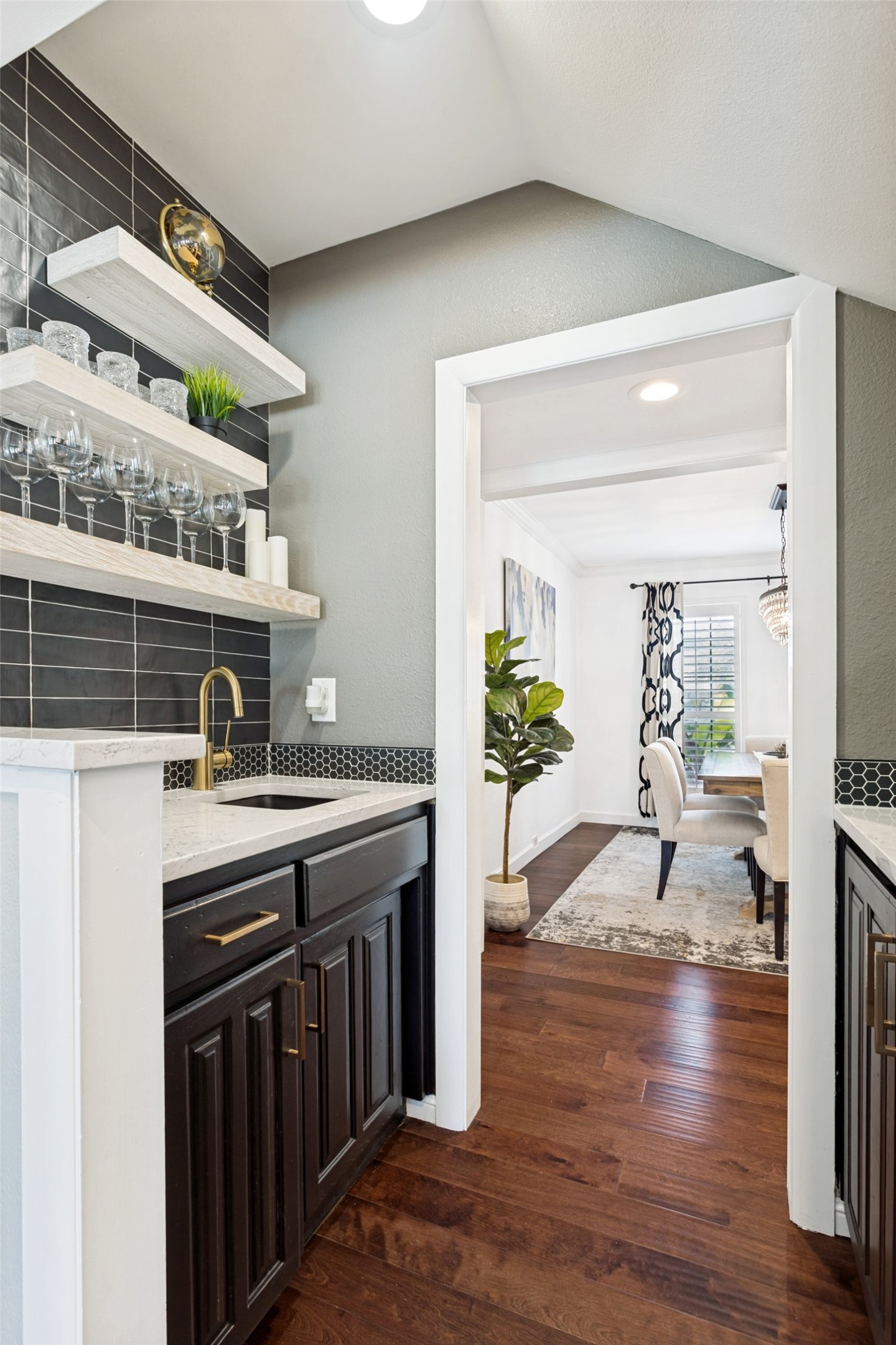 2128 Mcdaniel Circle