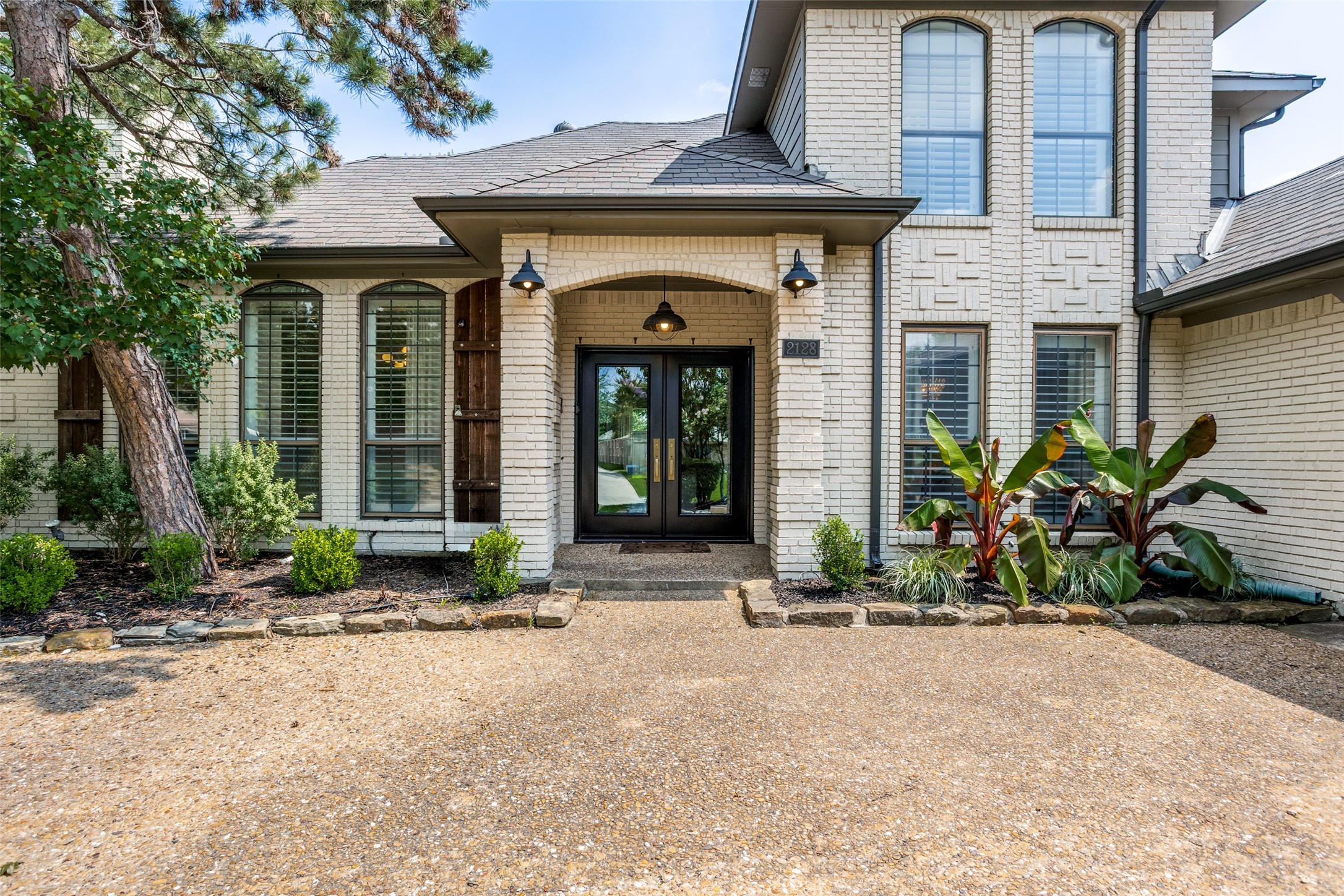 2128 Mcdaniel Circle