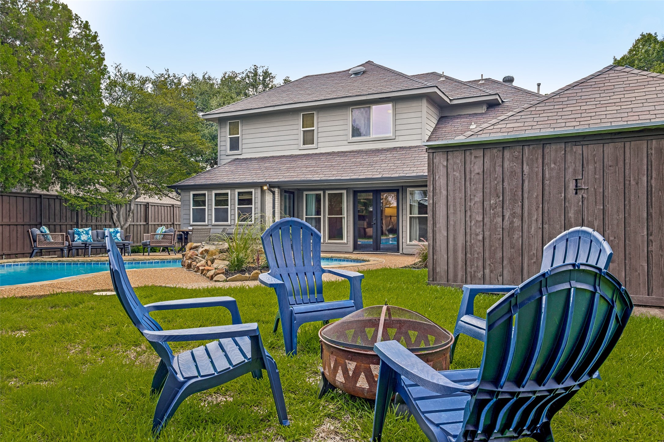 2128 Mcdaniel Circle