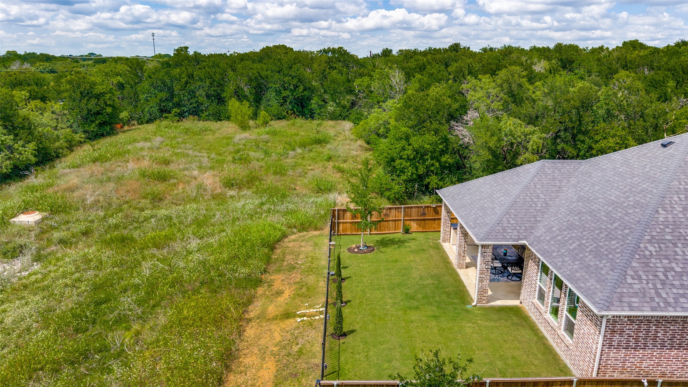 104 Lakeview Drive