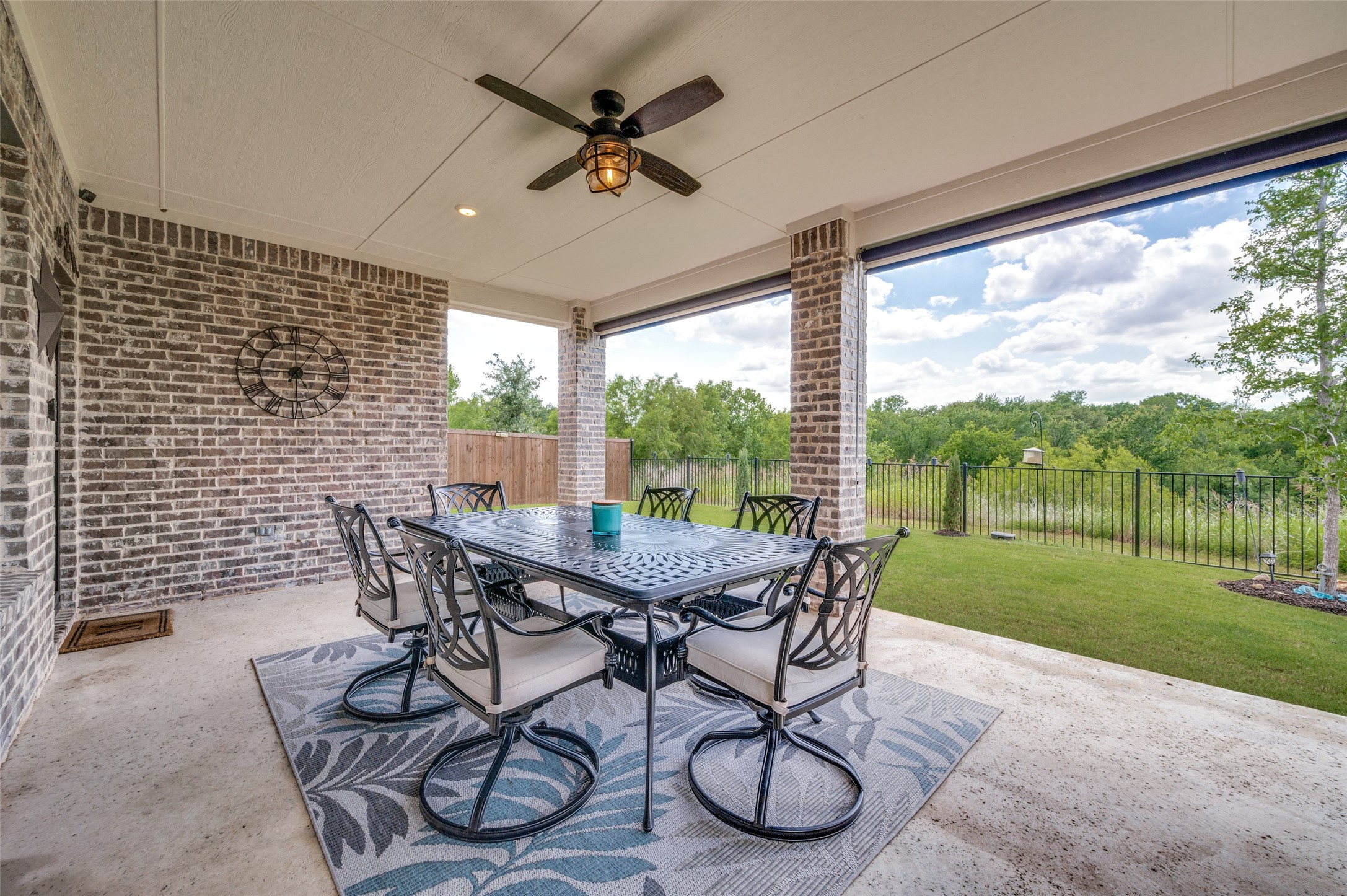 104 Lakeview Drive