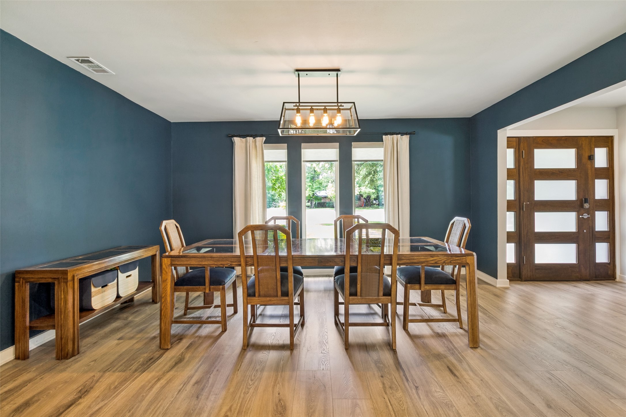10118 Timber Trail Drive