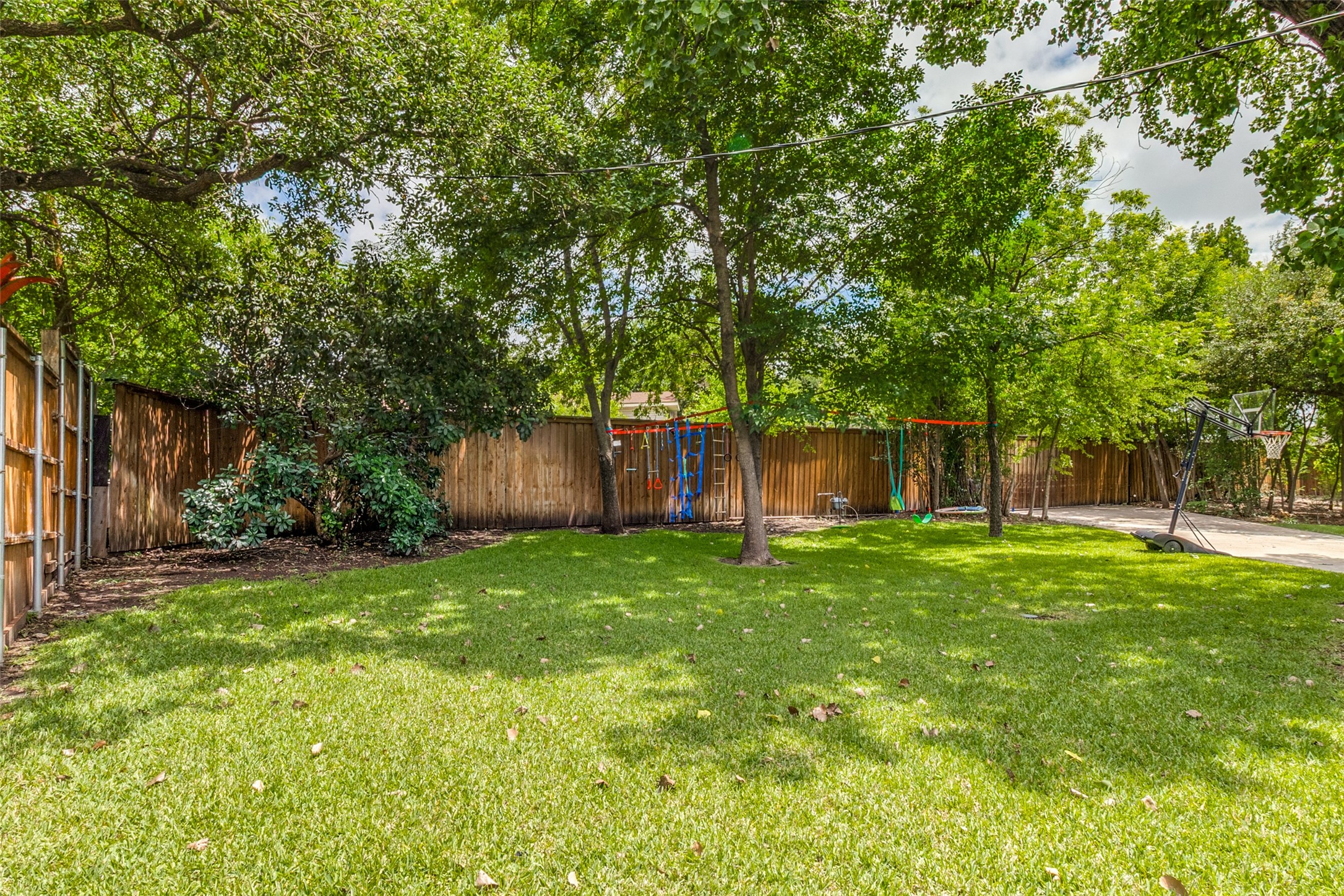 10118 Timber Trail Drive