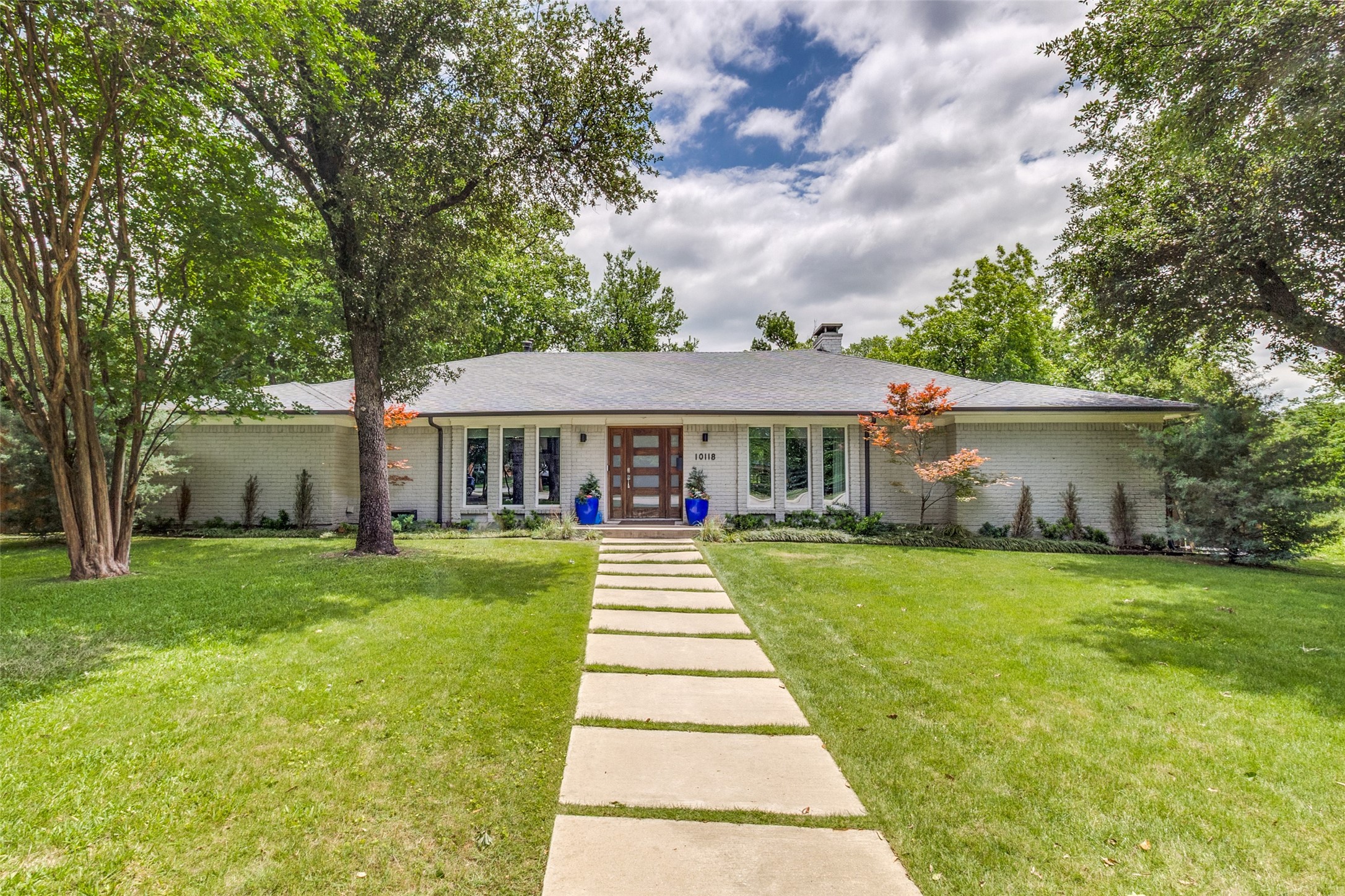 10118 Timber Trail Drive