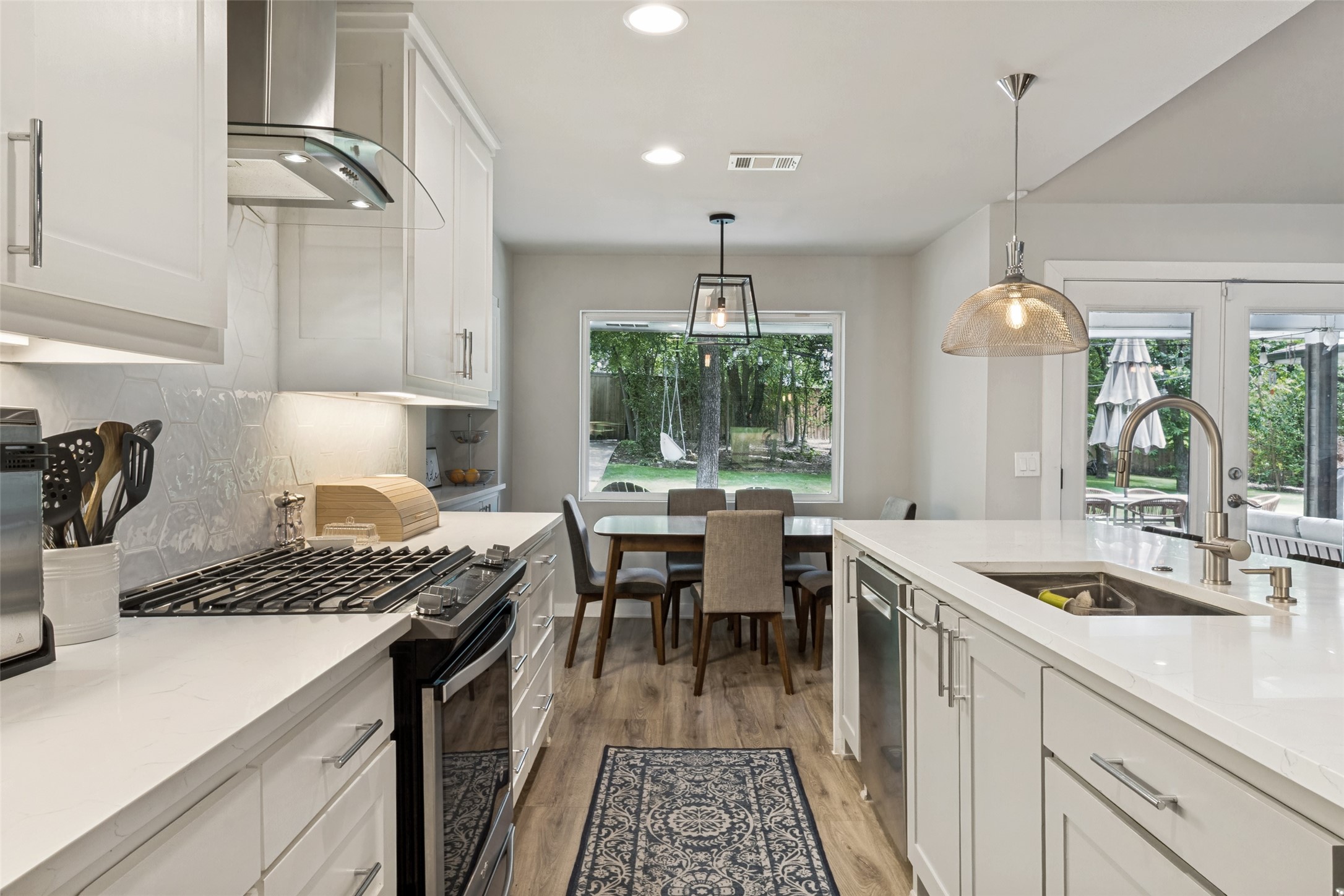 10118 Timber Trail Drive