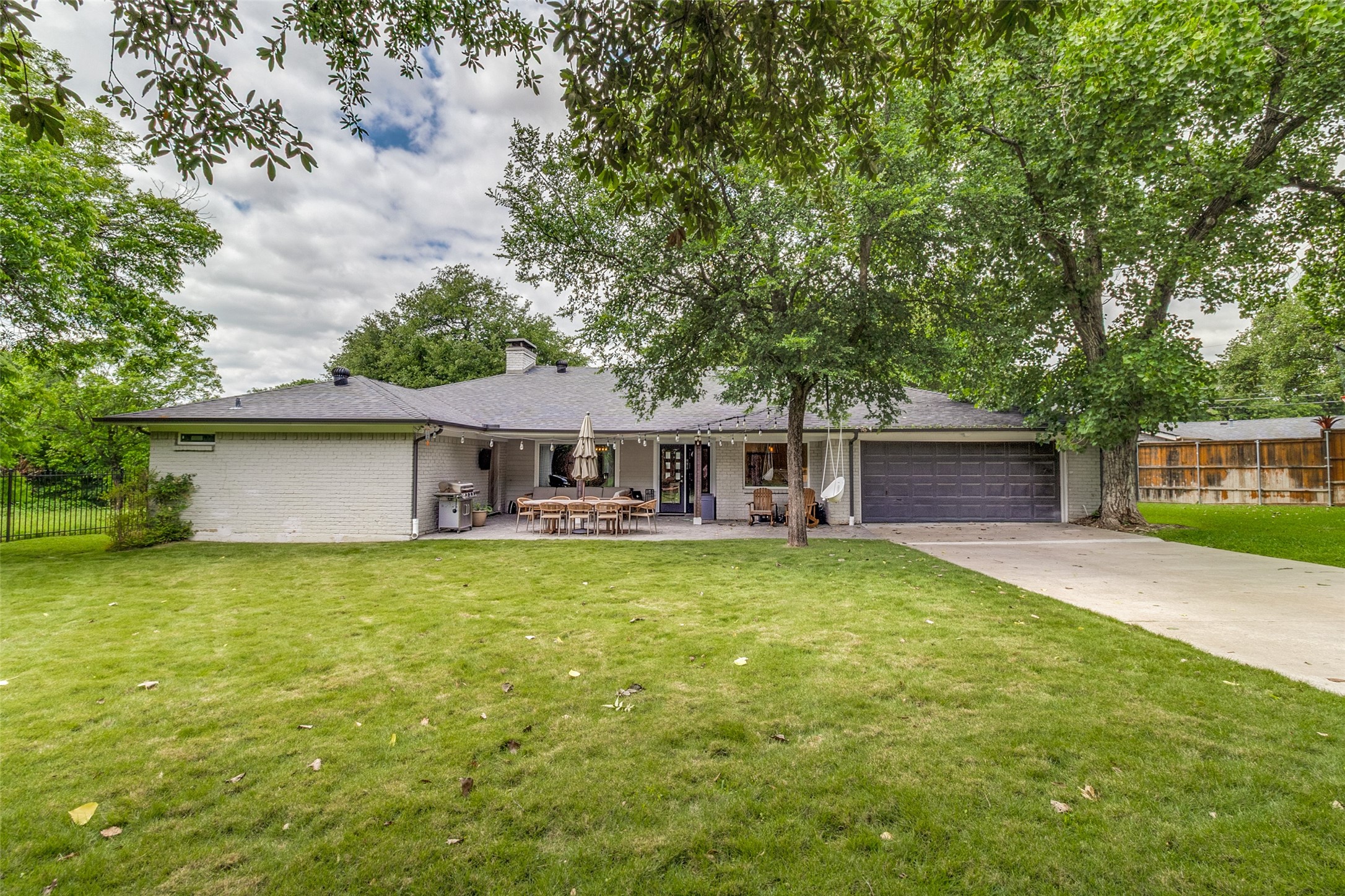 10118 Timber Trail Drive