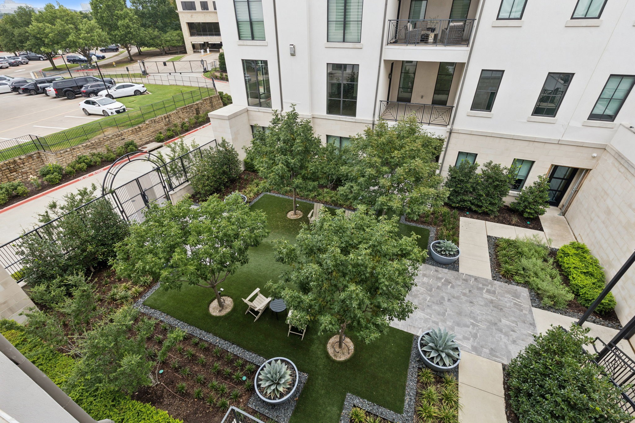 5270 Town and Country Boulevard 225