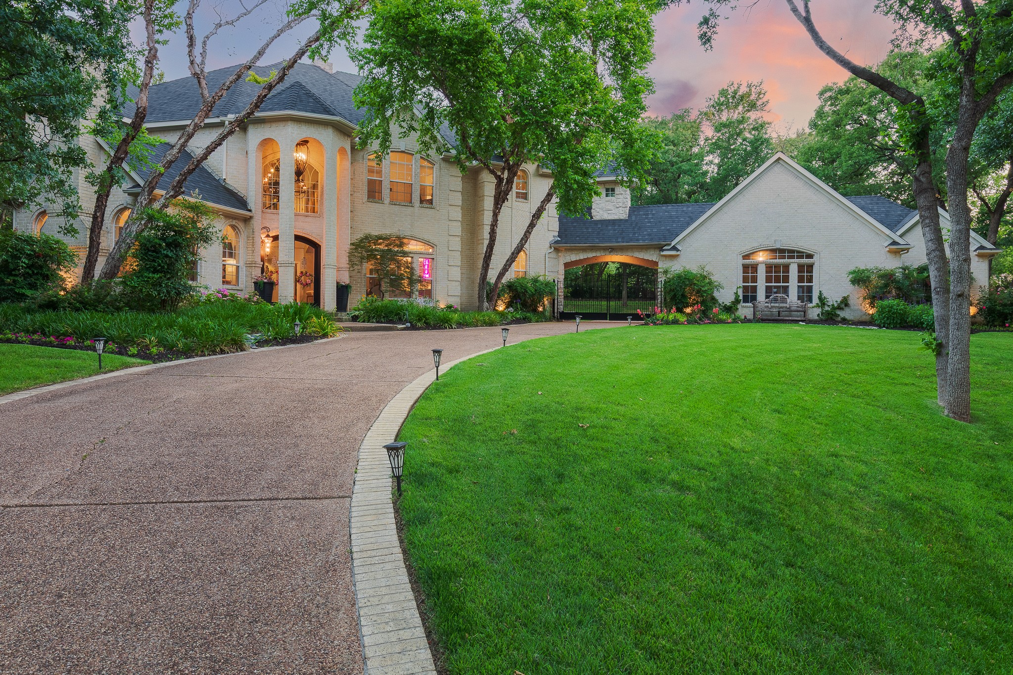 7505 Stallion Circle