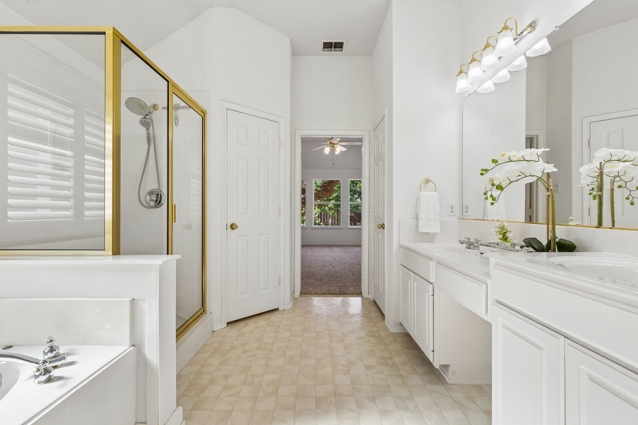 3516 Kimble Drive