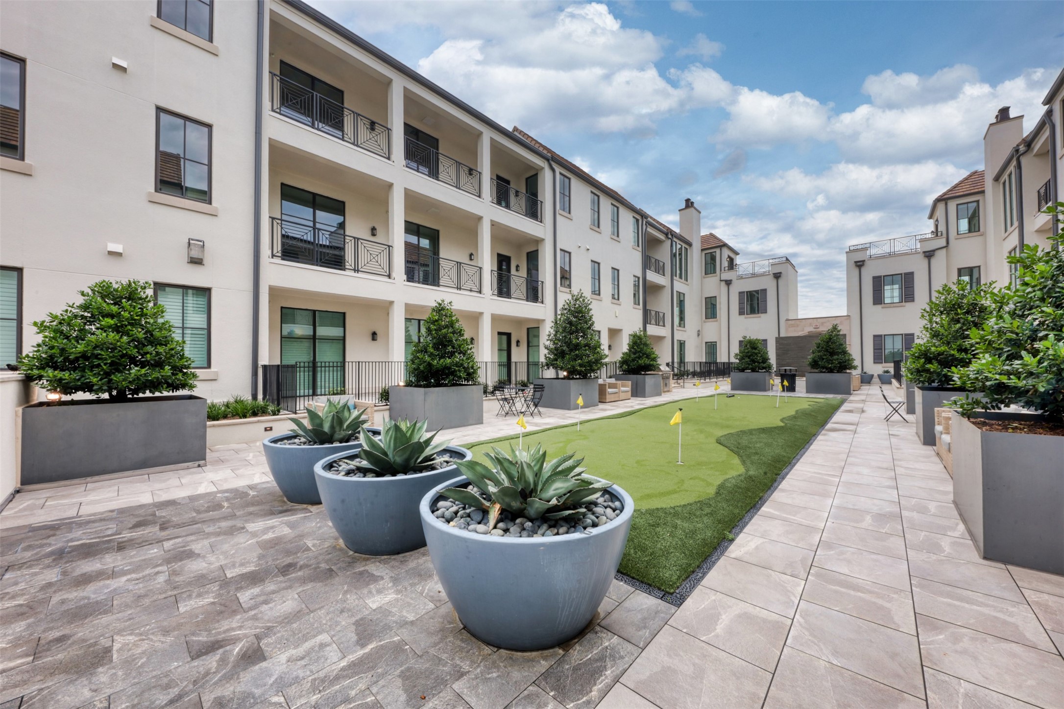 5270 Town and Country Boulevard 111