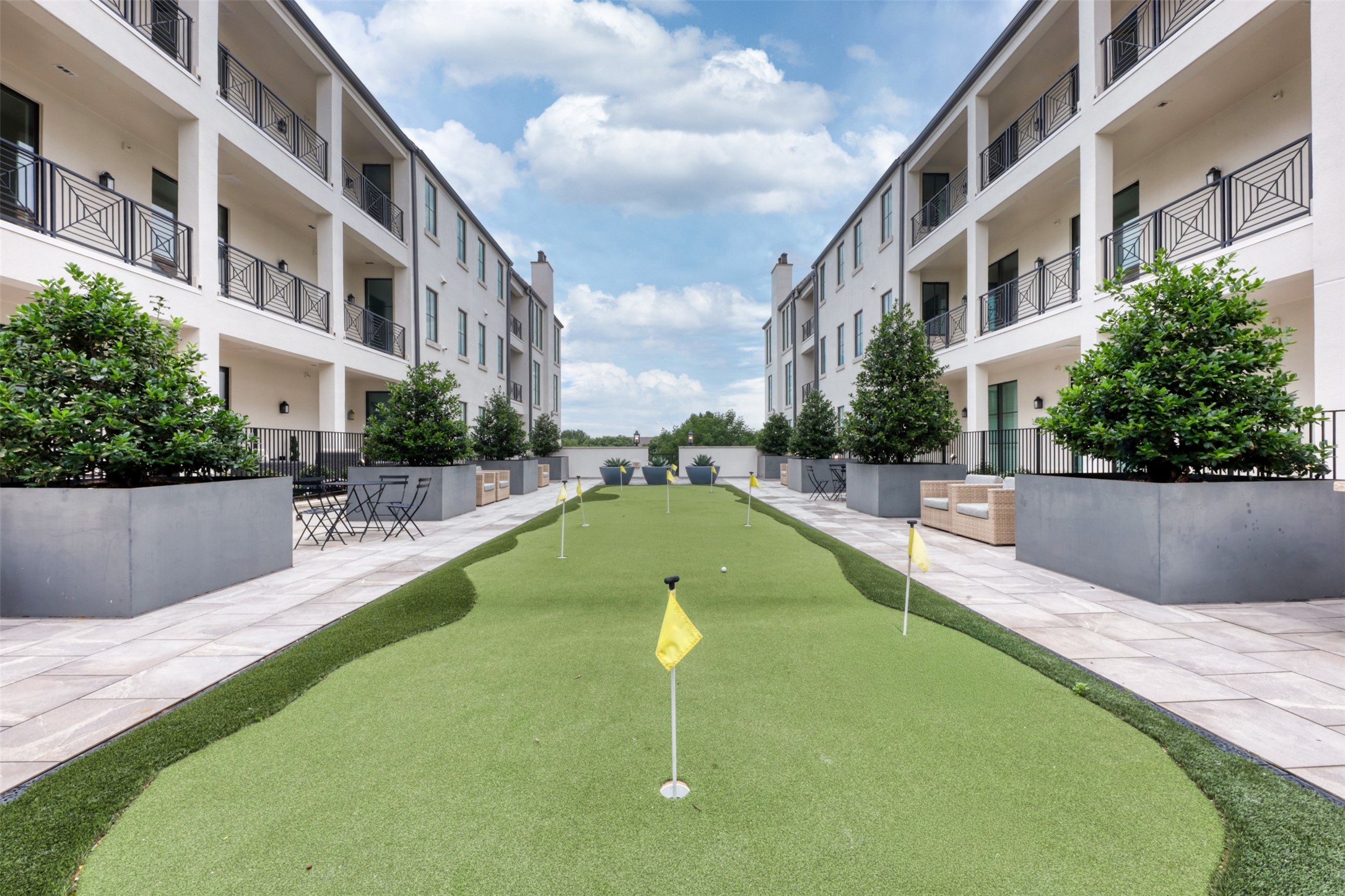 5270 Town and Country Boulevard 111