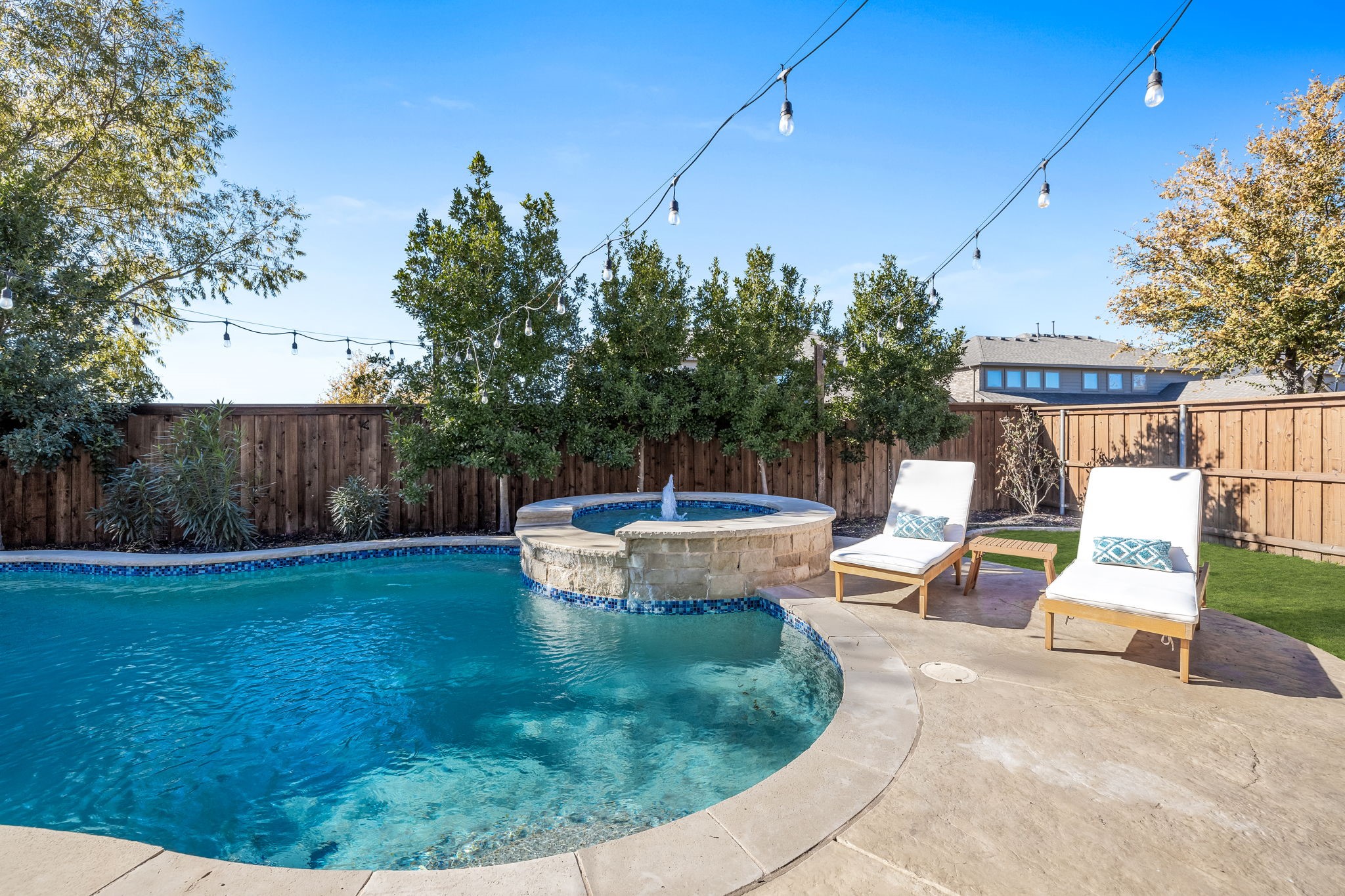 16270 Moonseed Road