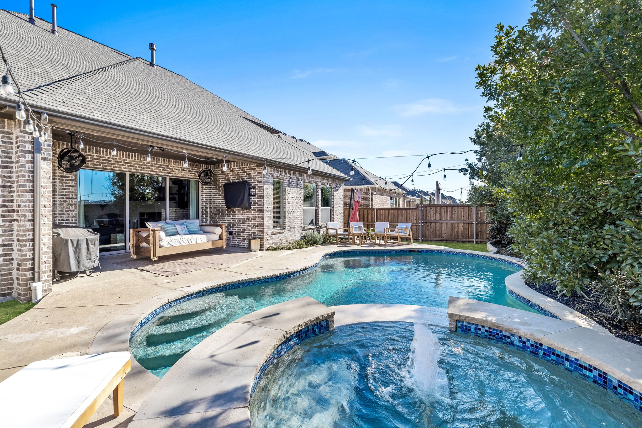 16270 Moonseed Road