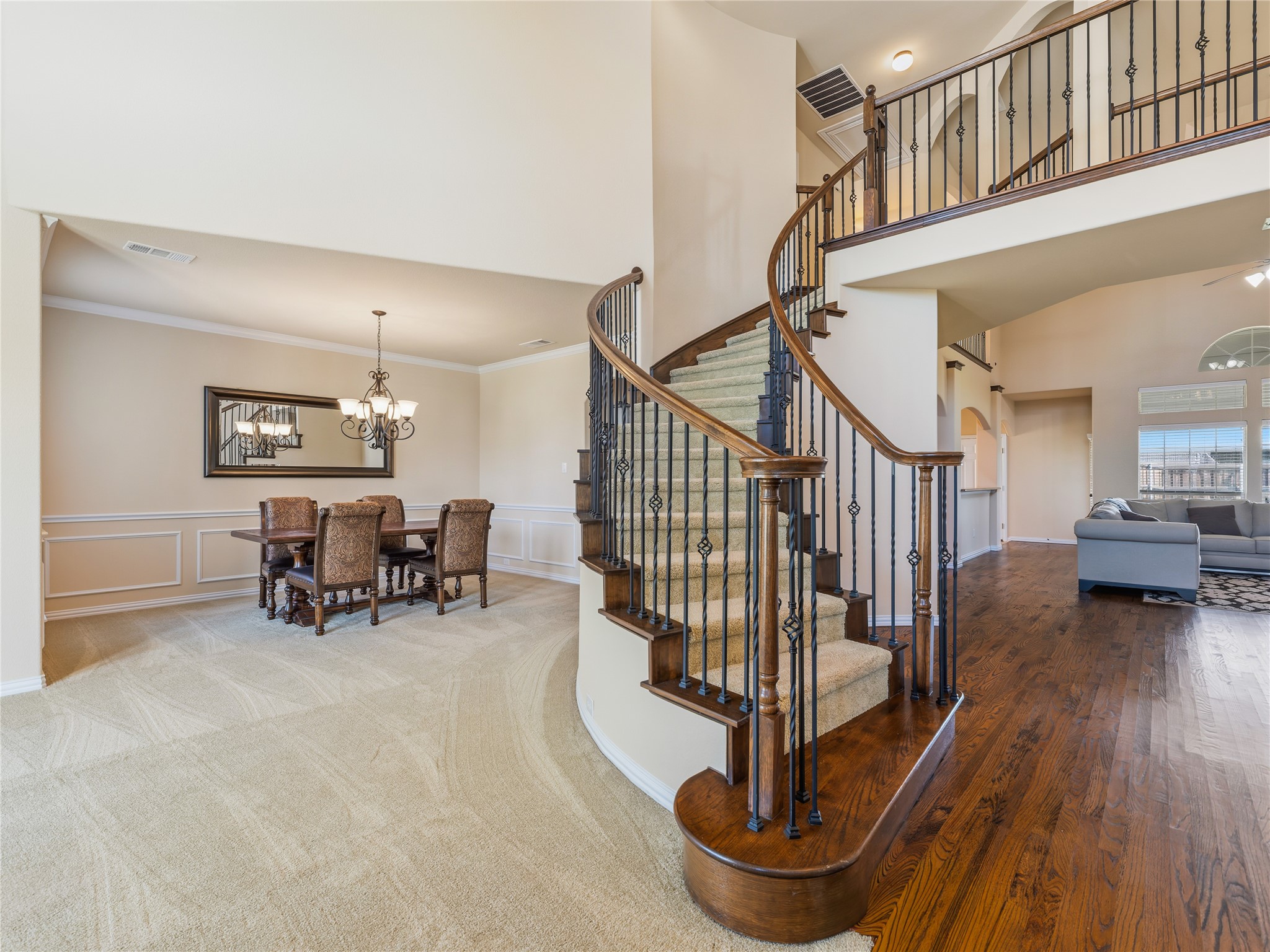 3280 Aerial Drive