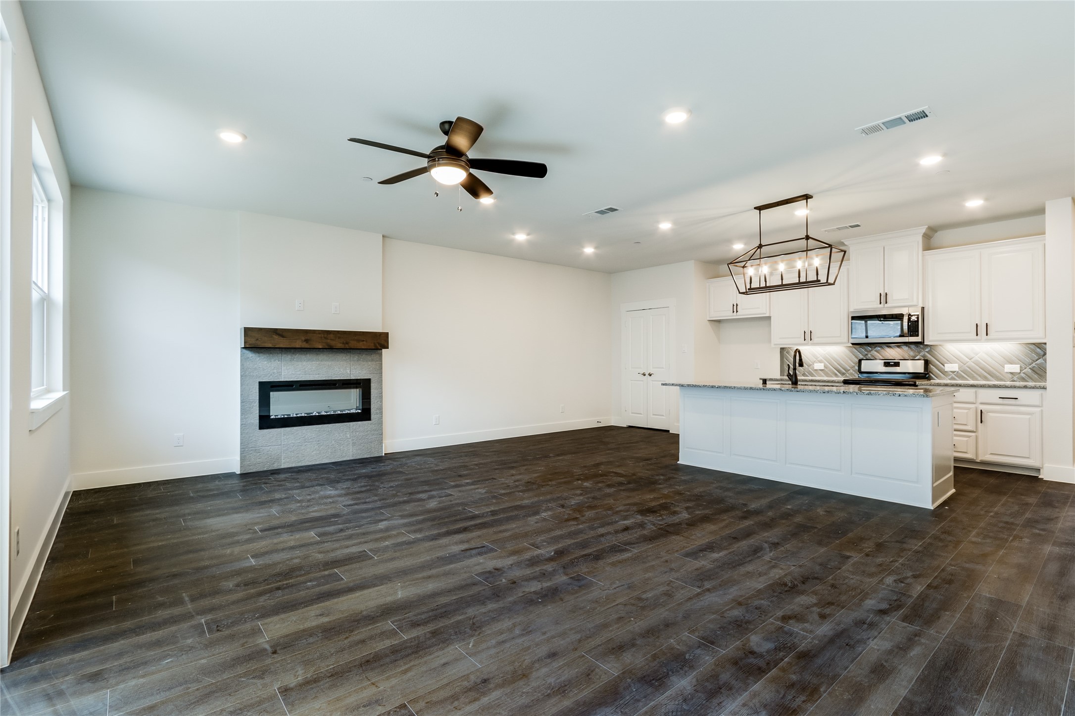 613 Emily Lane
