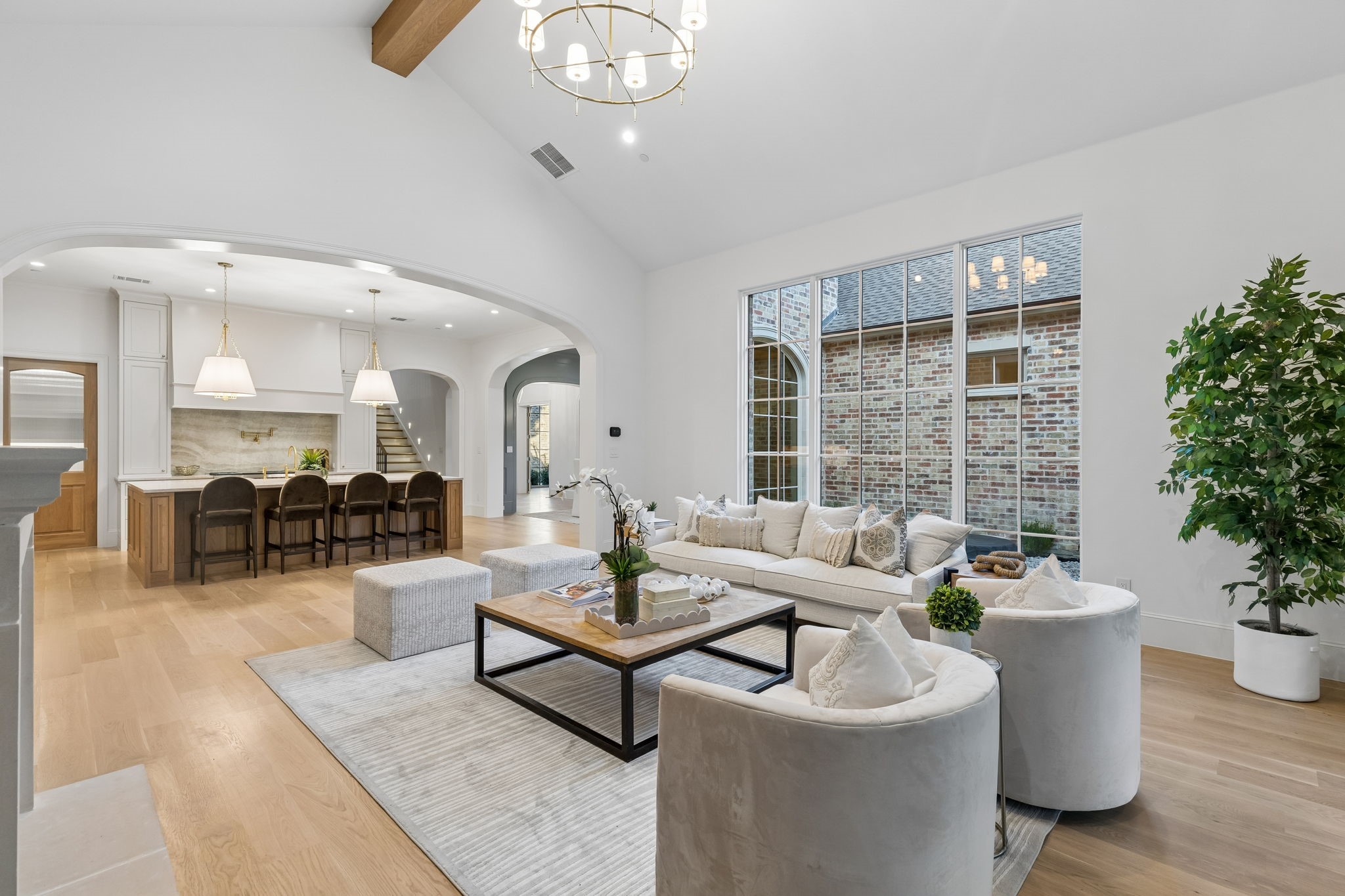 6389 Memorial Drive