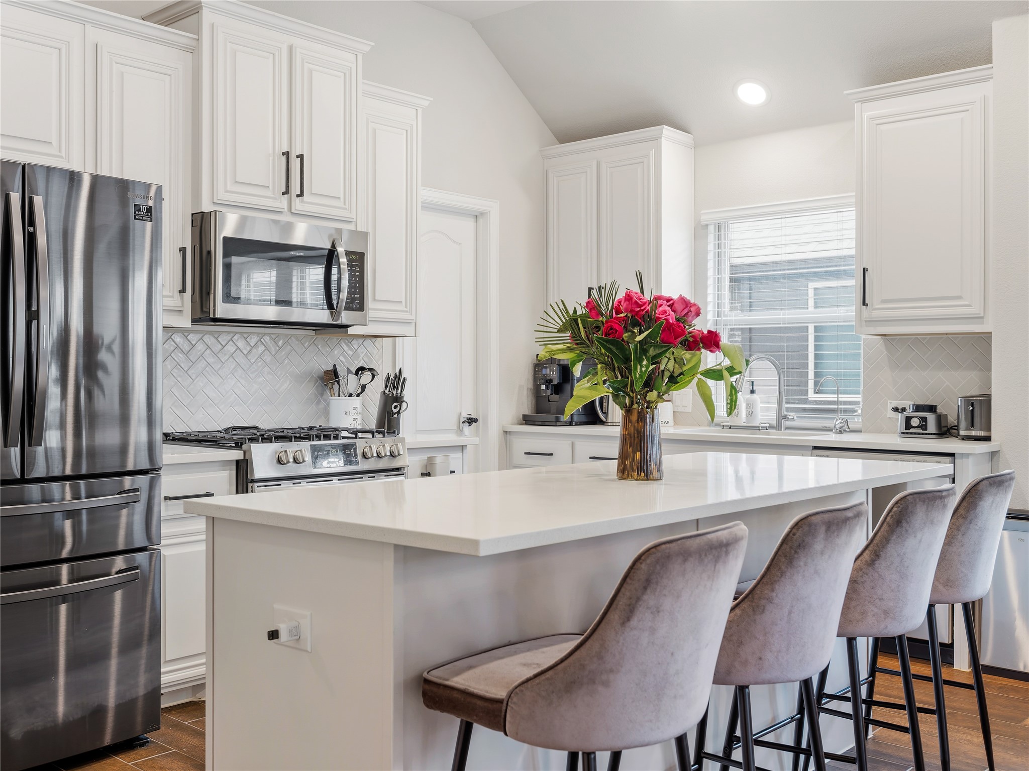 1413 Saddle Ridge Drive