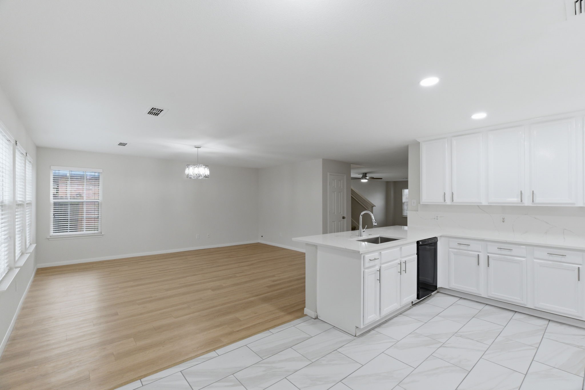 512 Darlene Trail