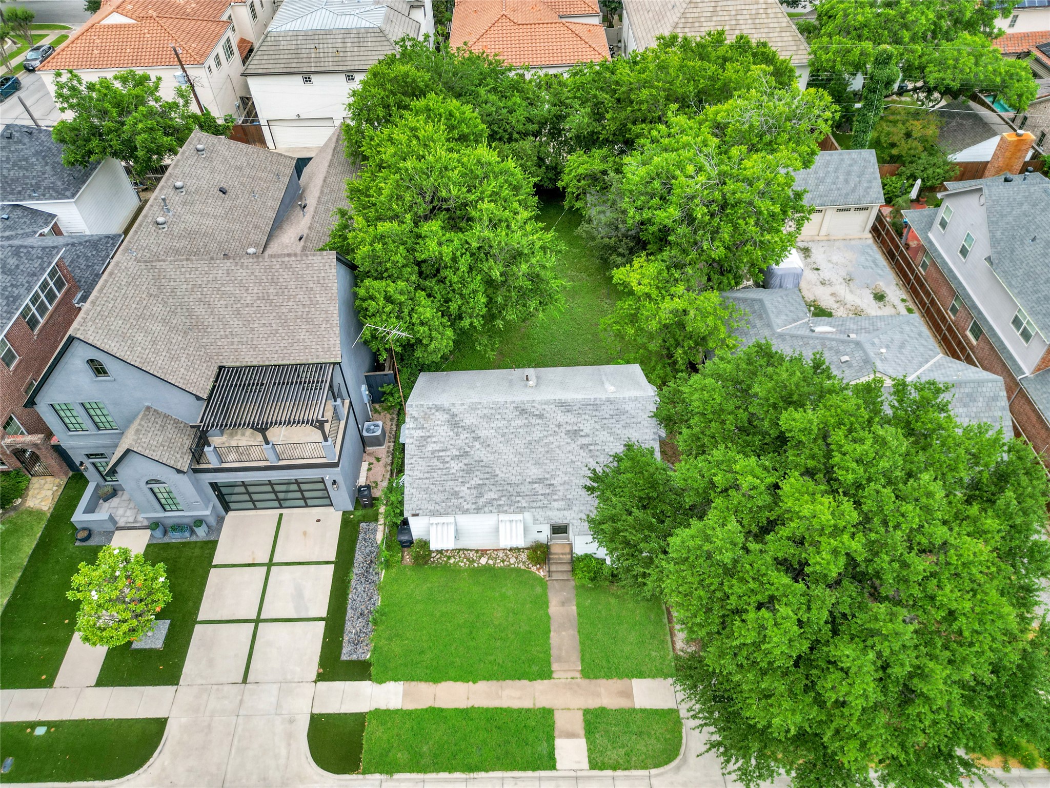 3720 W 5th Street