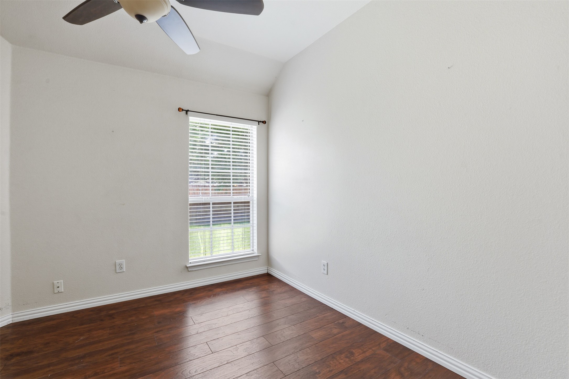 6320 Merritt Way Court