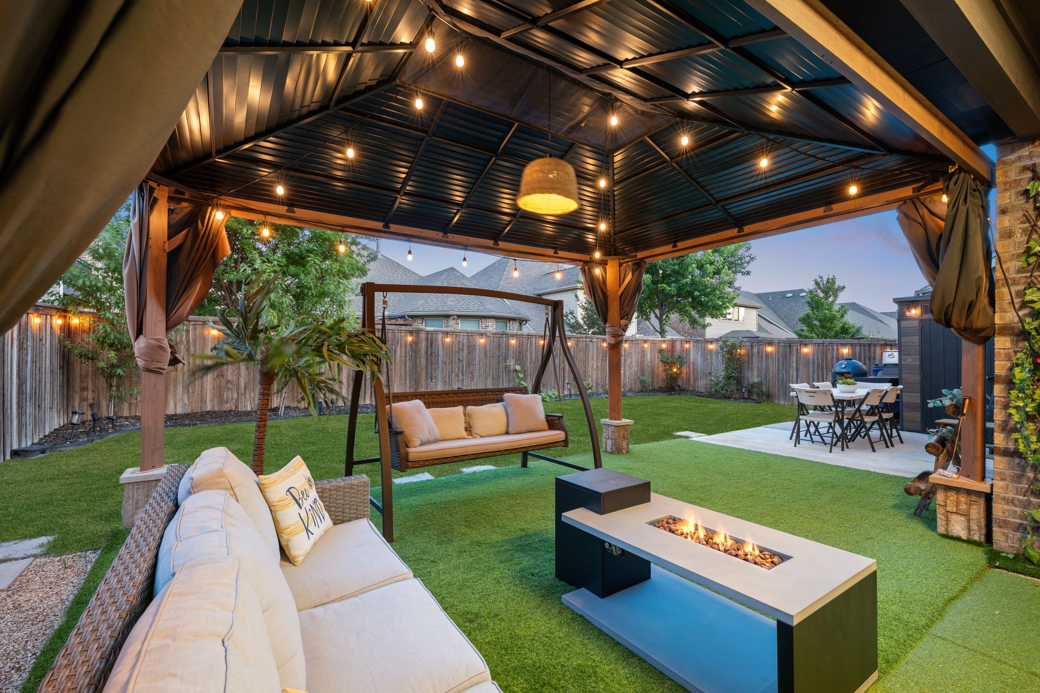 5737 Amphora Avenue