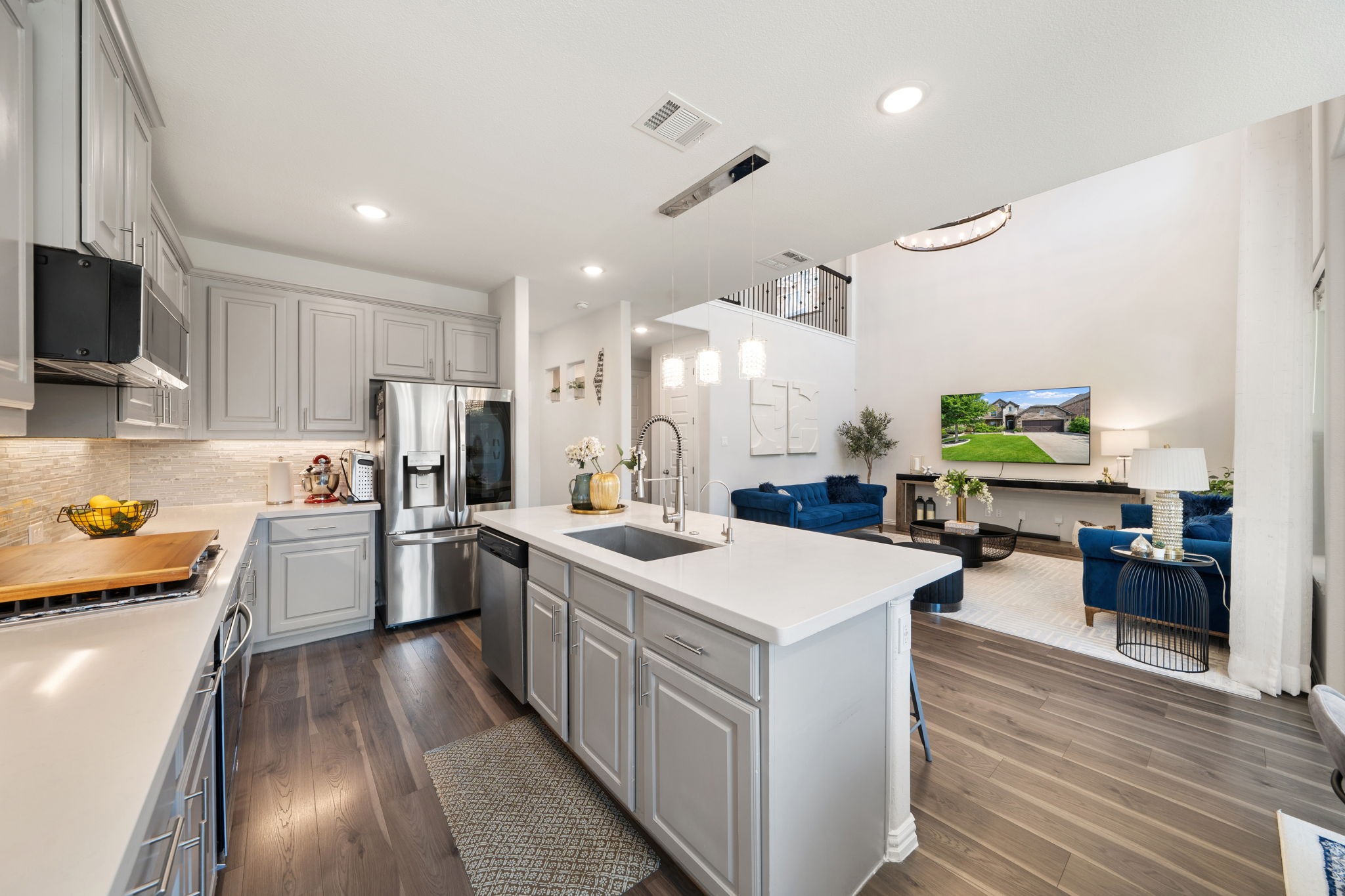 5737 Amphora Avenue