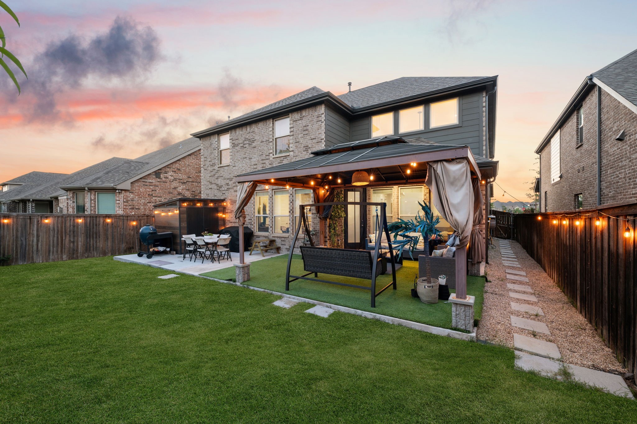 5737 Amphora Avenue