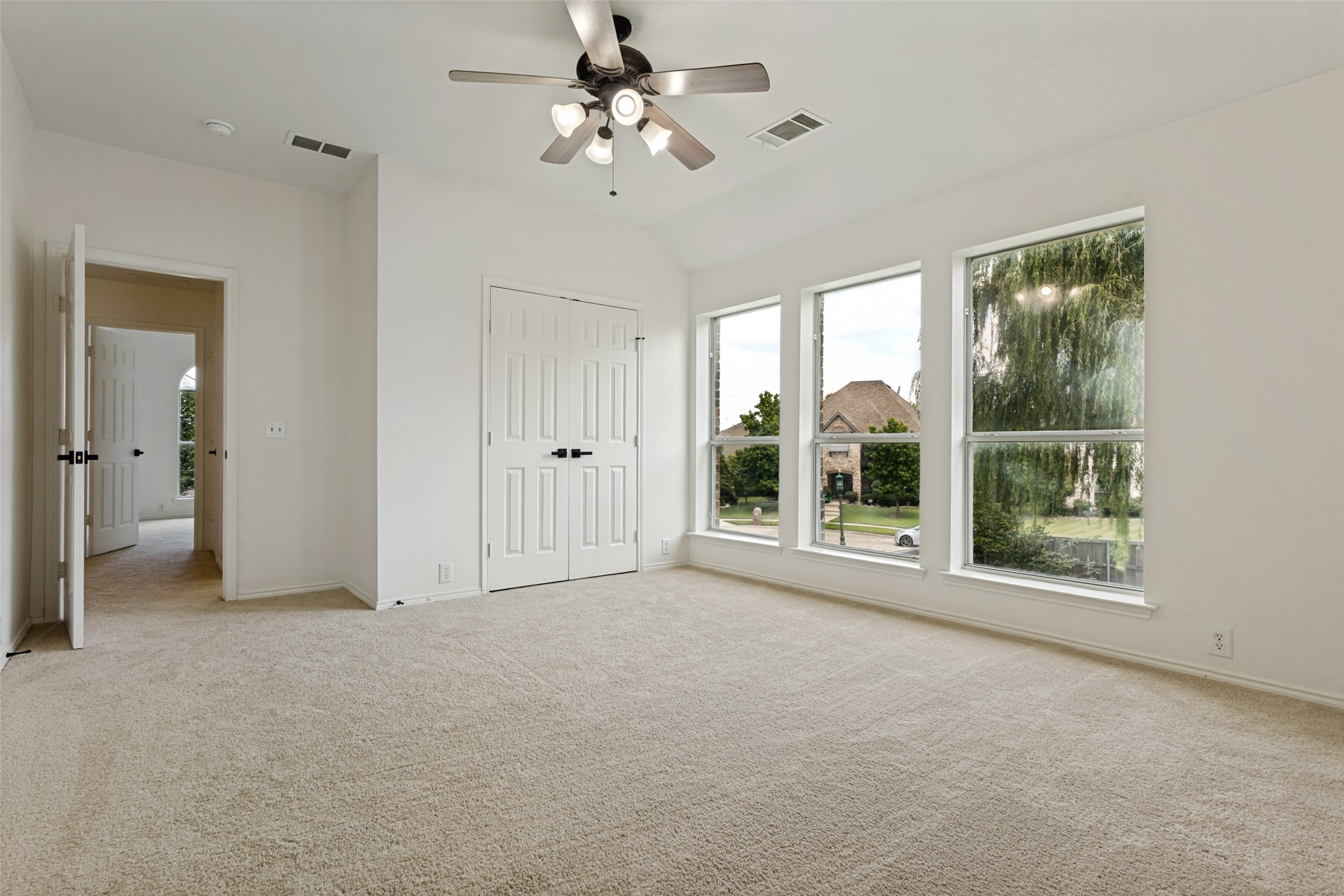 11160 Silver Horn Drive