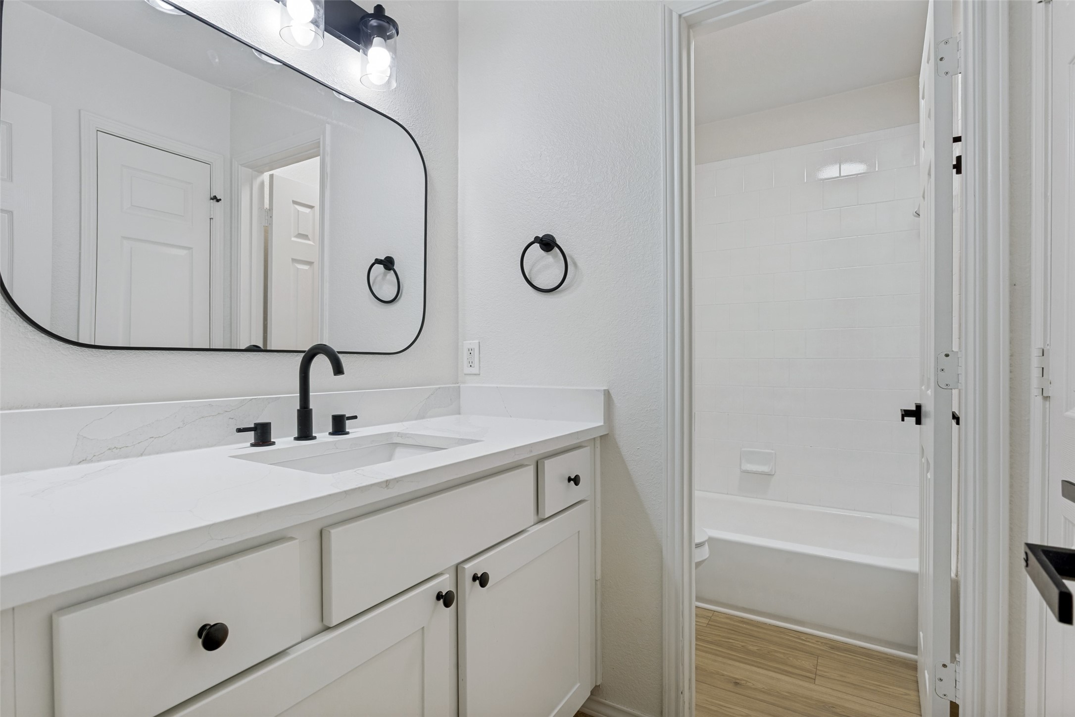 11160 Silver Horn Drive