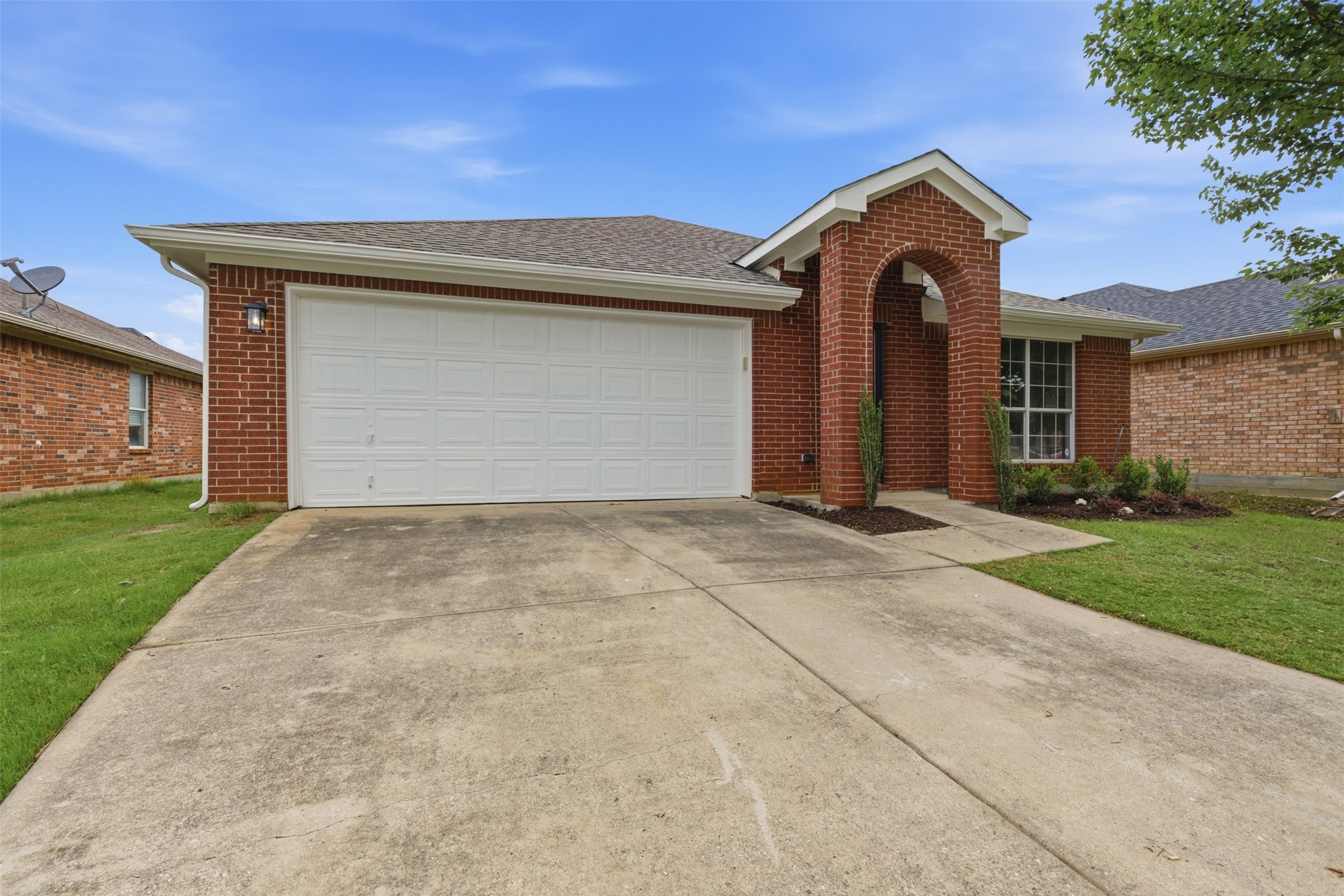 2051 Sunny Side Drive