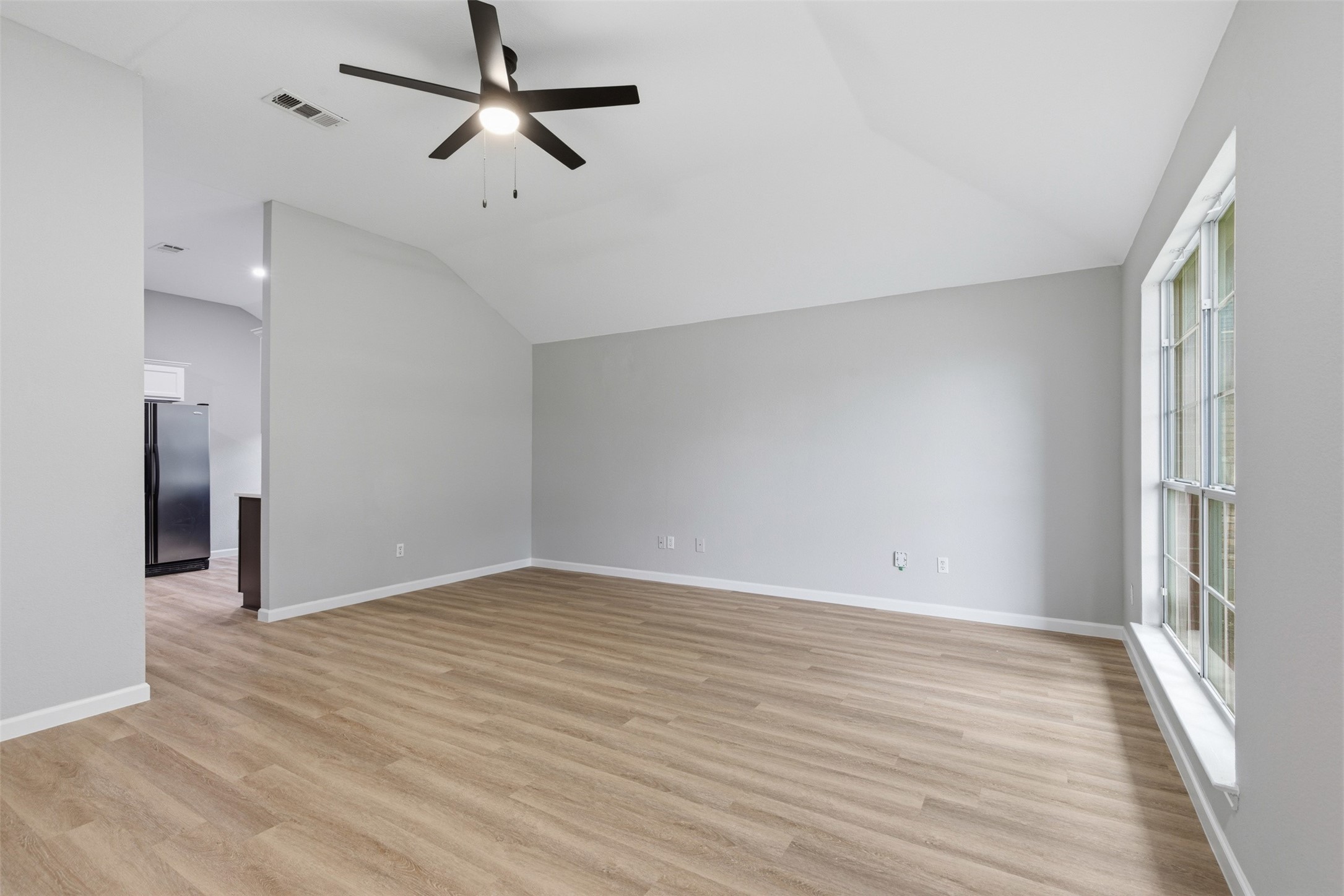 2051 Sunny Side Drive