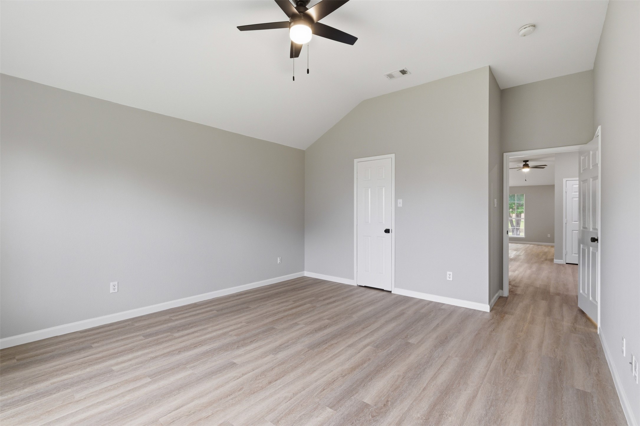 2051 Sunny Side Drive