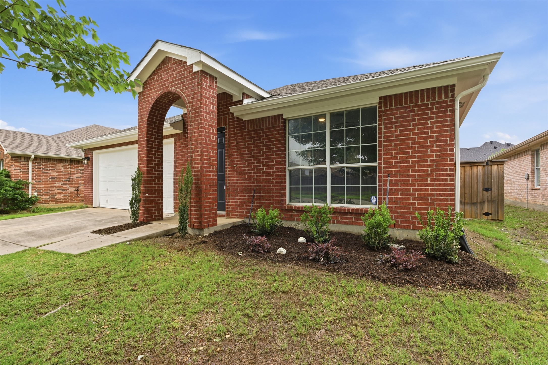 2051 Sunny Side Drive