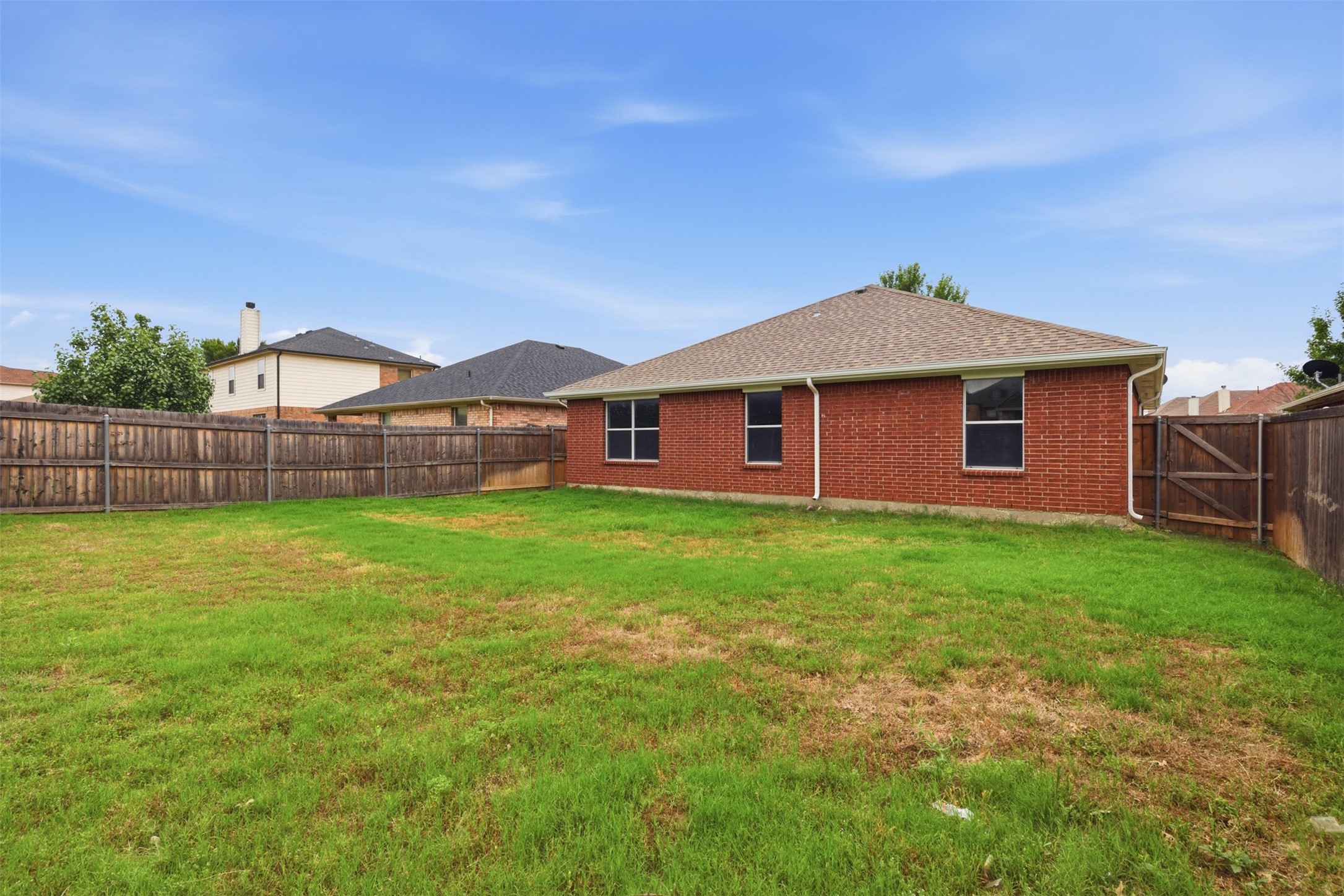 2051 Sunny Side Drive